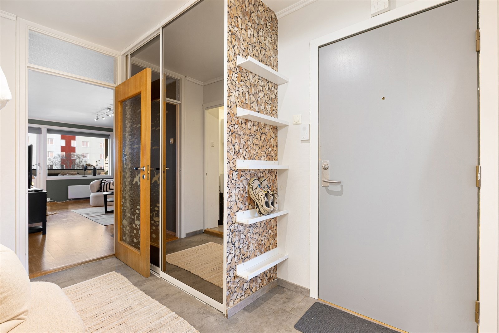 Vinduer og balkongdør er fra 2011. Galleribilde