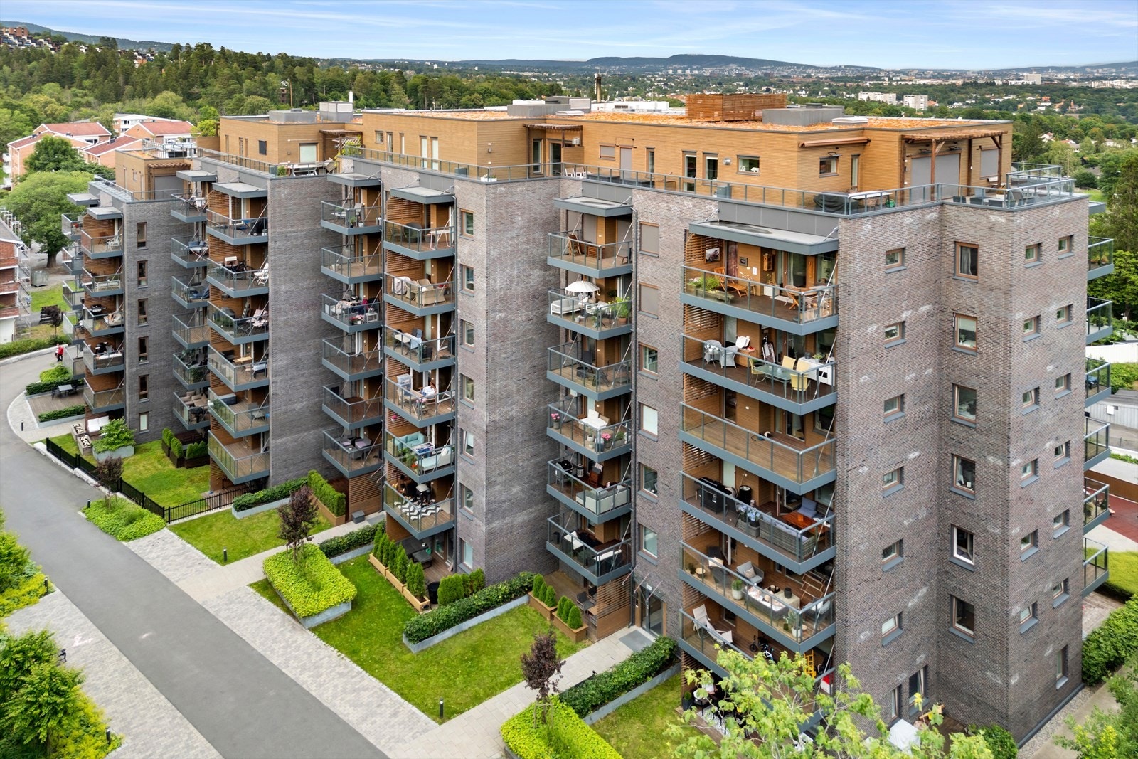 Det er Joker i nabobygget og få minutters gange til Ullernåsen T-bane og Mærradalen Galleribilde