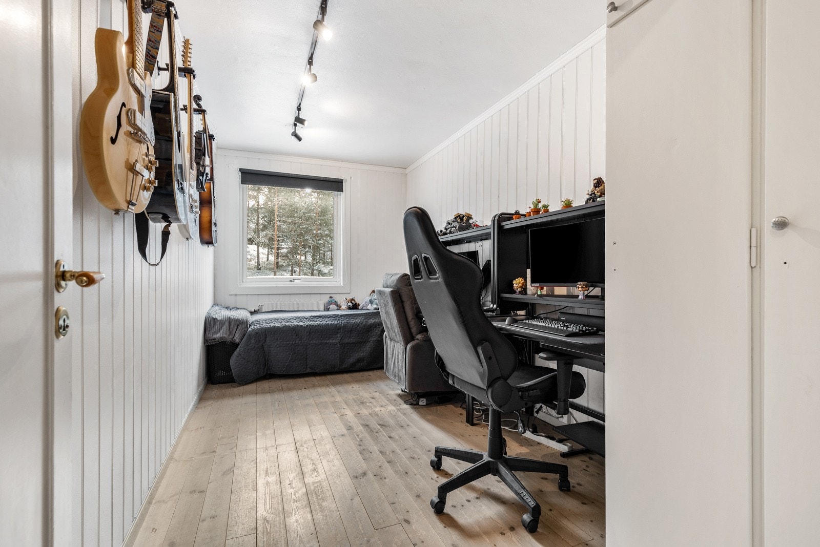 Soverom II passer fint som gjesterom, kontor eller soverom til barn. Galleribilde