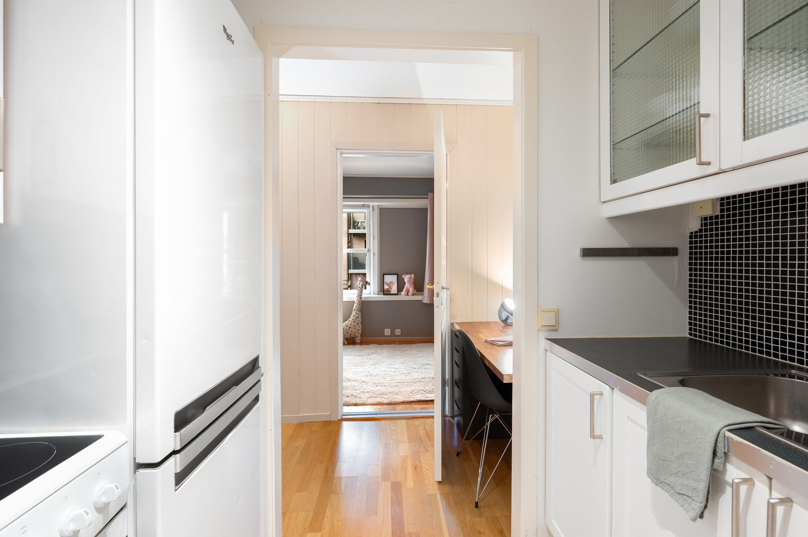 Inkludert i felleskostnader er bl.a internett og varmtvann. Galleribilde