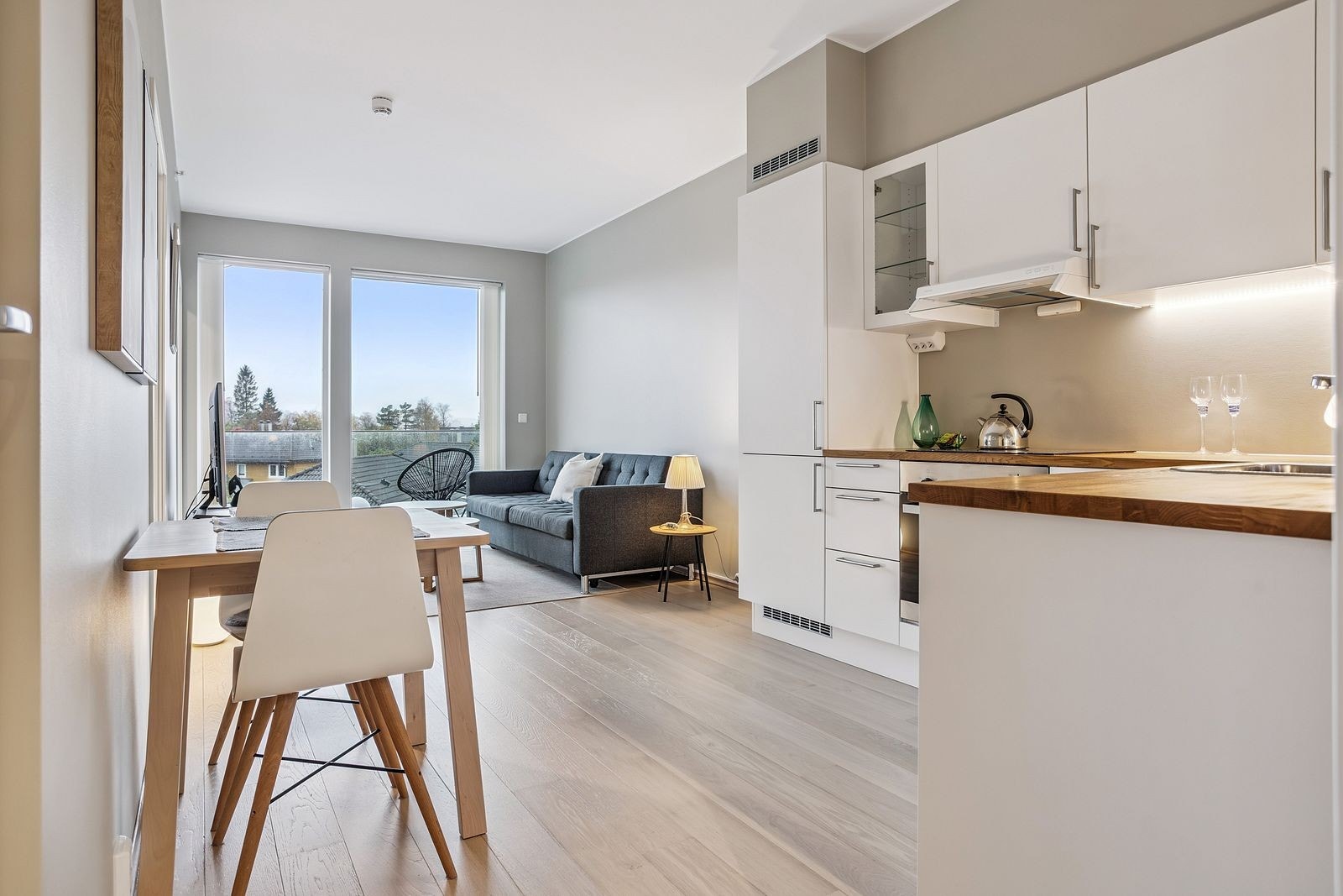 Leiligheten holder gjennomgående god standard og høye kvaliteter Galleribilde