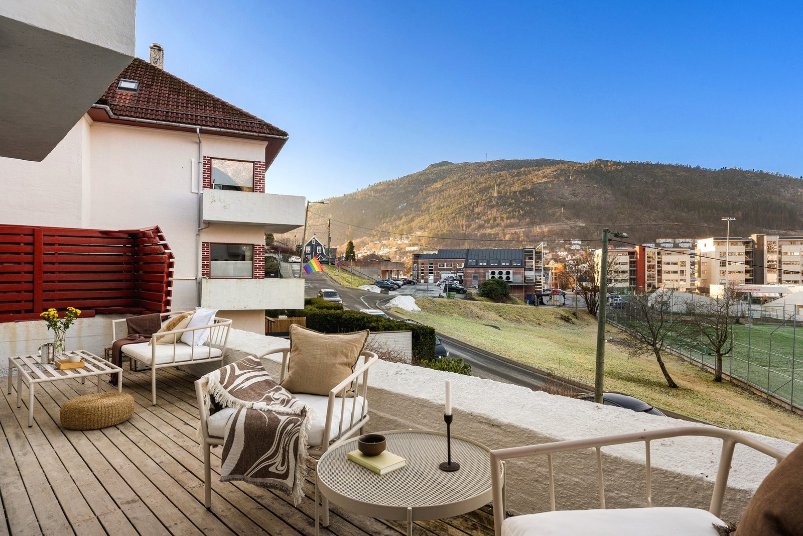 Leiligheten har en flott terrasse på hele 20 m². Galleribilde