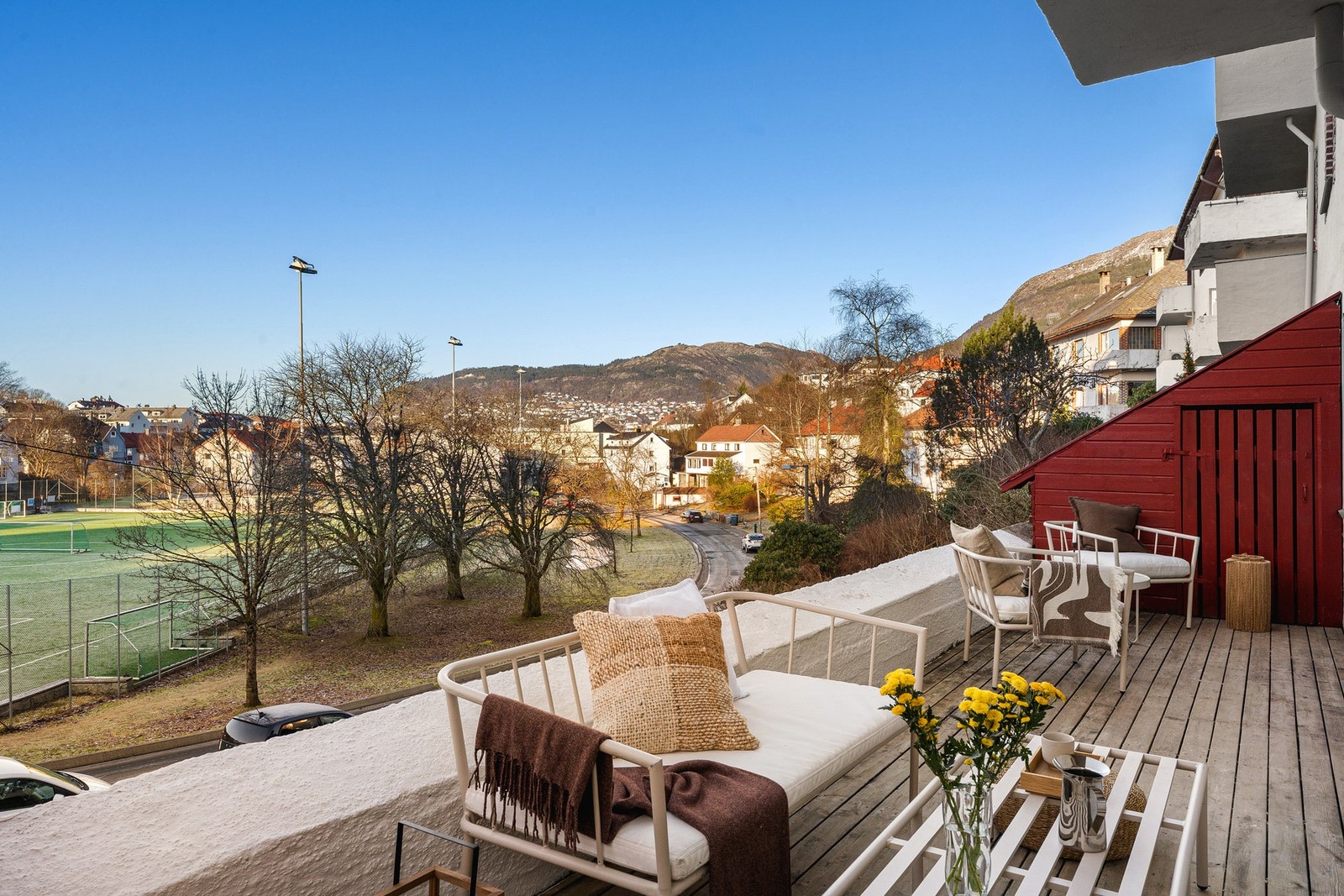 En nydelig 2-roms leilighet med flott terrasse. Galleribilde