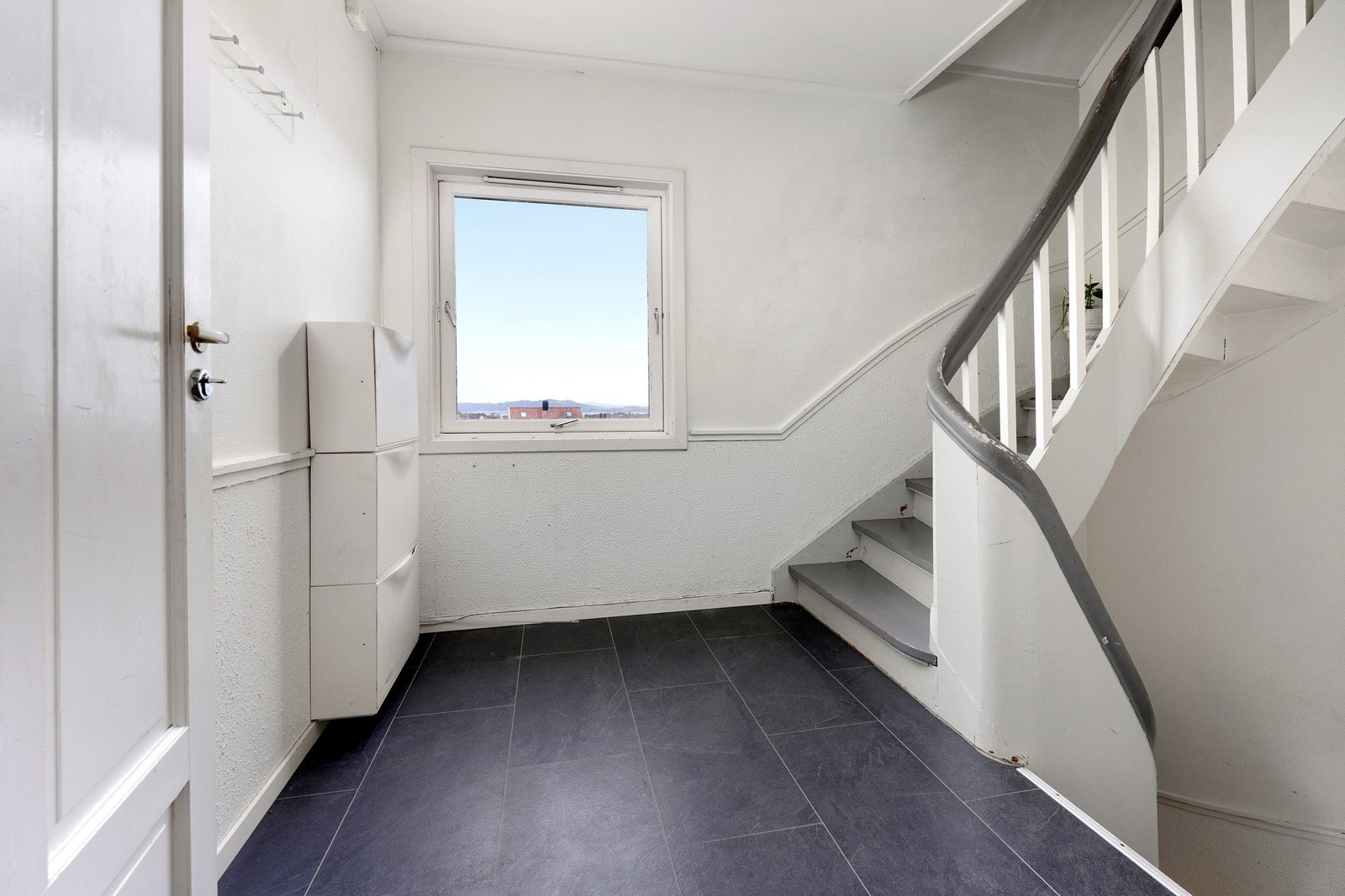 Trappegang mellom 2.etasje og loft. Galleribilde