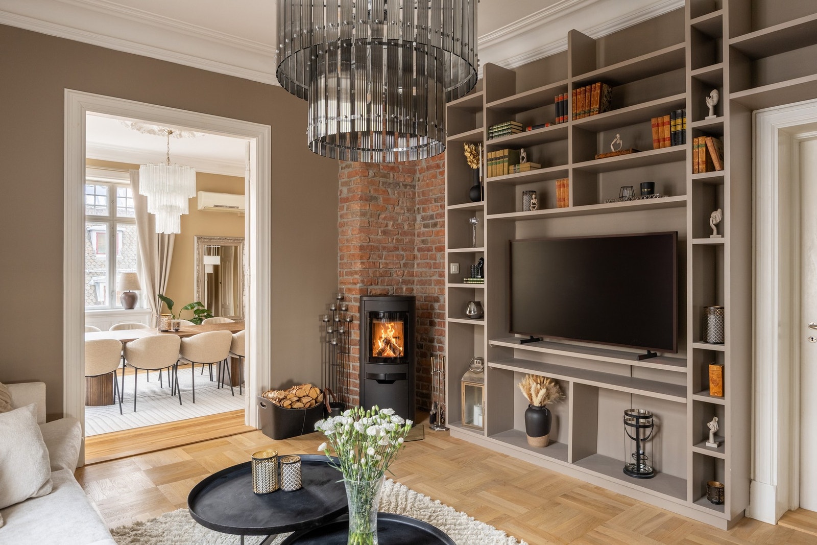 Hjørnepeis som tilfører lun og behagelig varme. Galleribilde