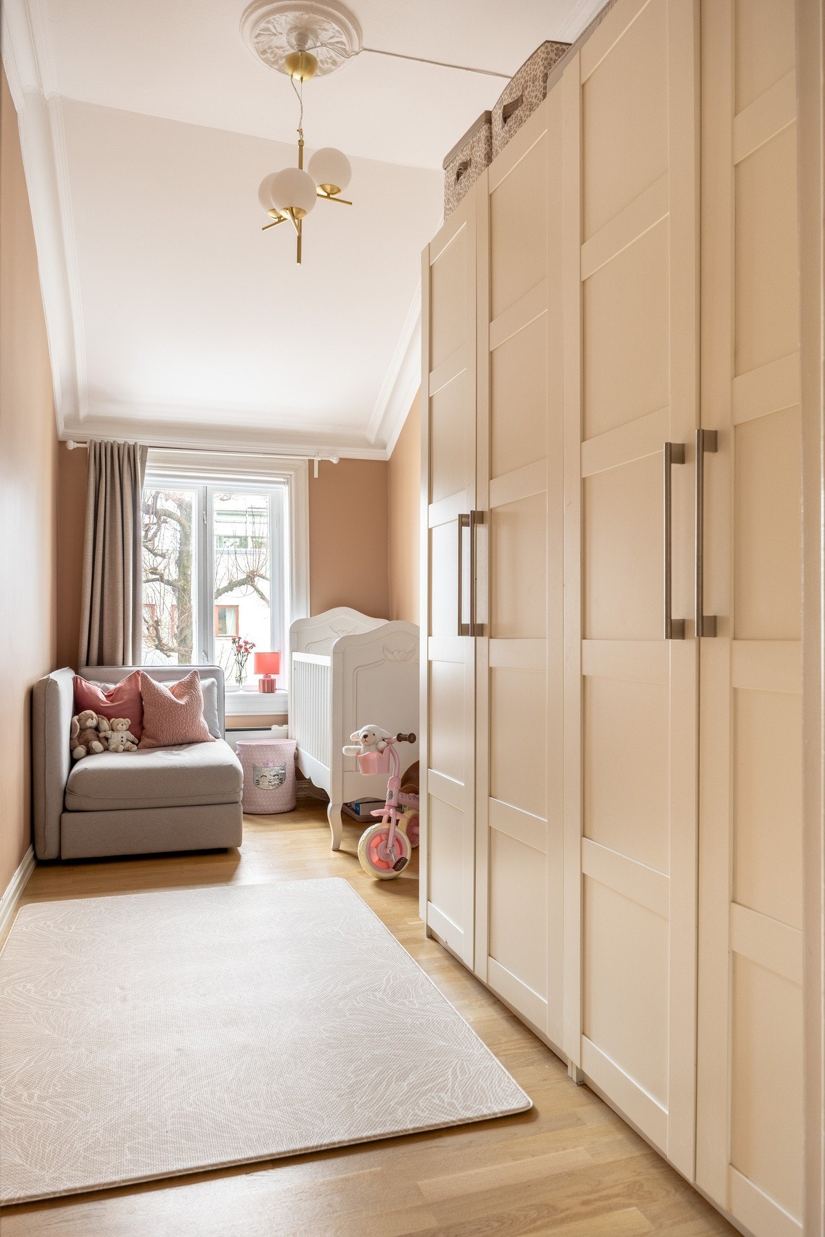 Leilighetens andre soverom i 3. etasje. Galleribilde