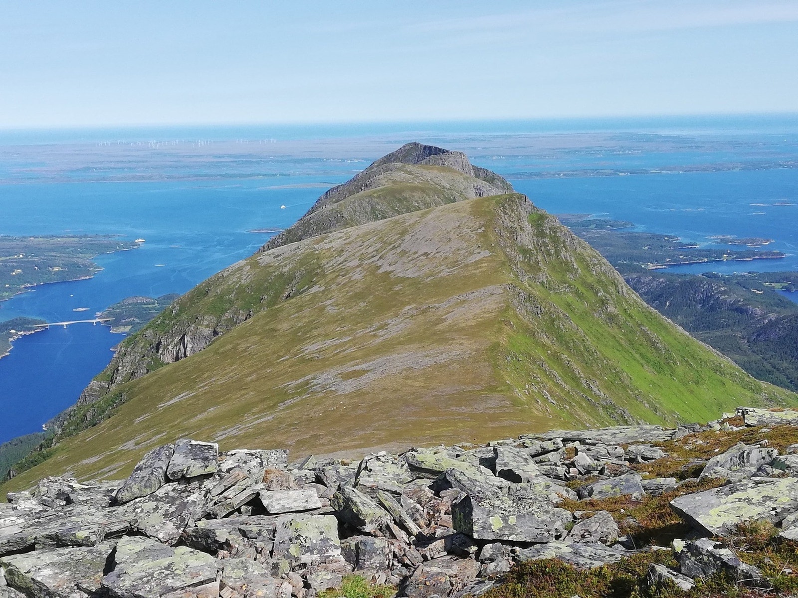 Toppen av Stabben - 827 moh Galleribilde