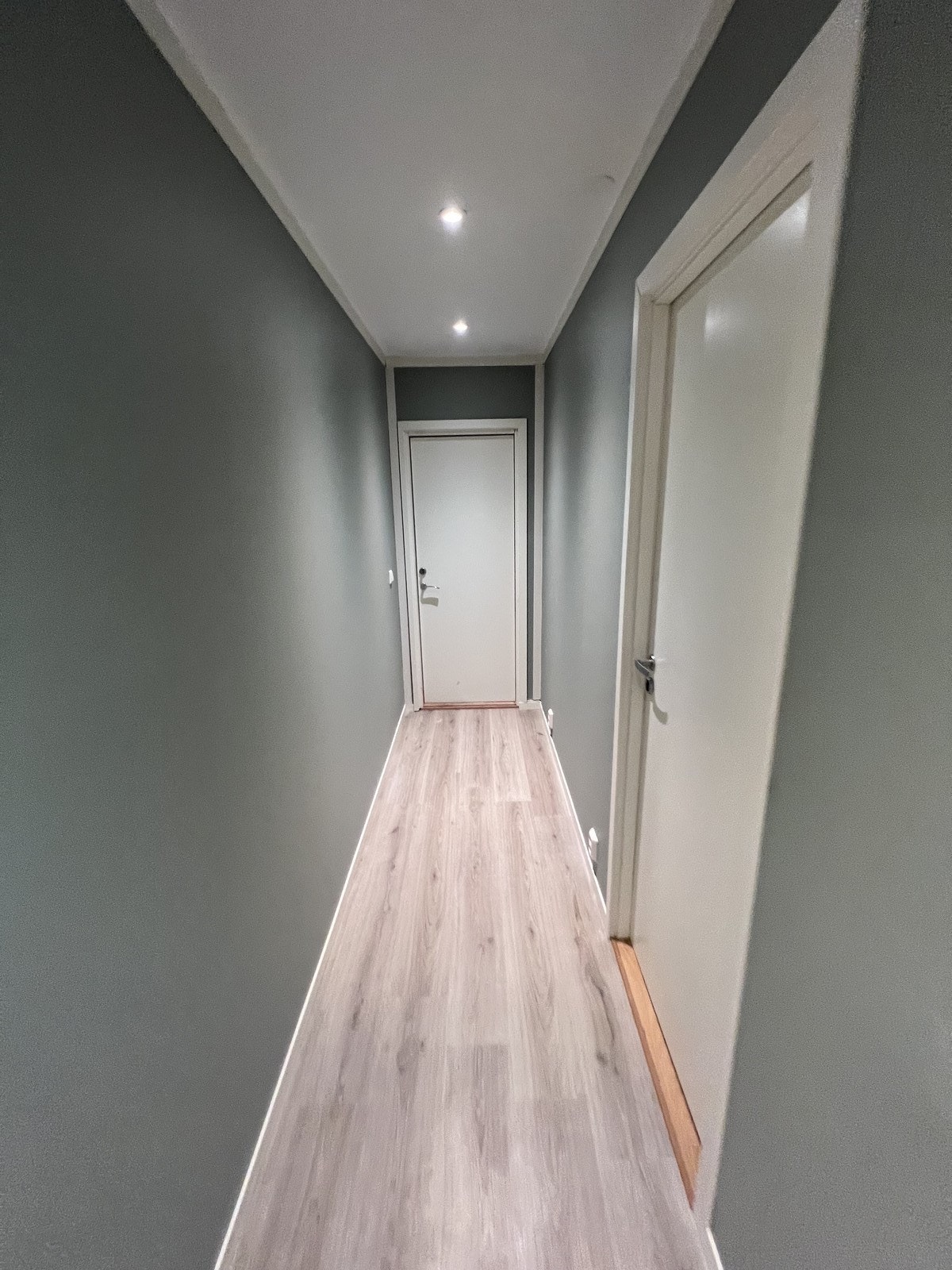 Entré - Velkommen inn i Wiers-Jenssens vei 26 B Galleribilde