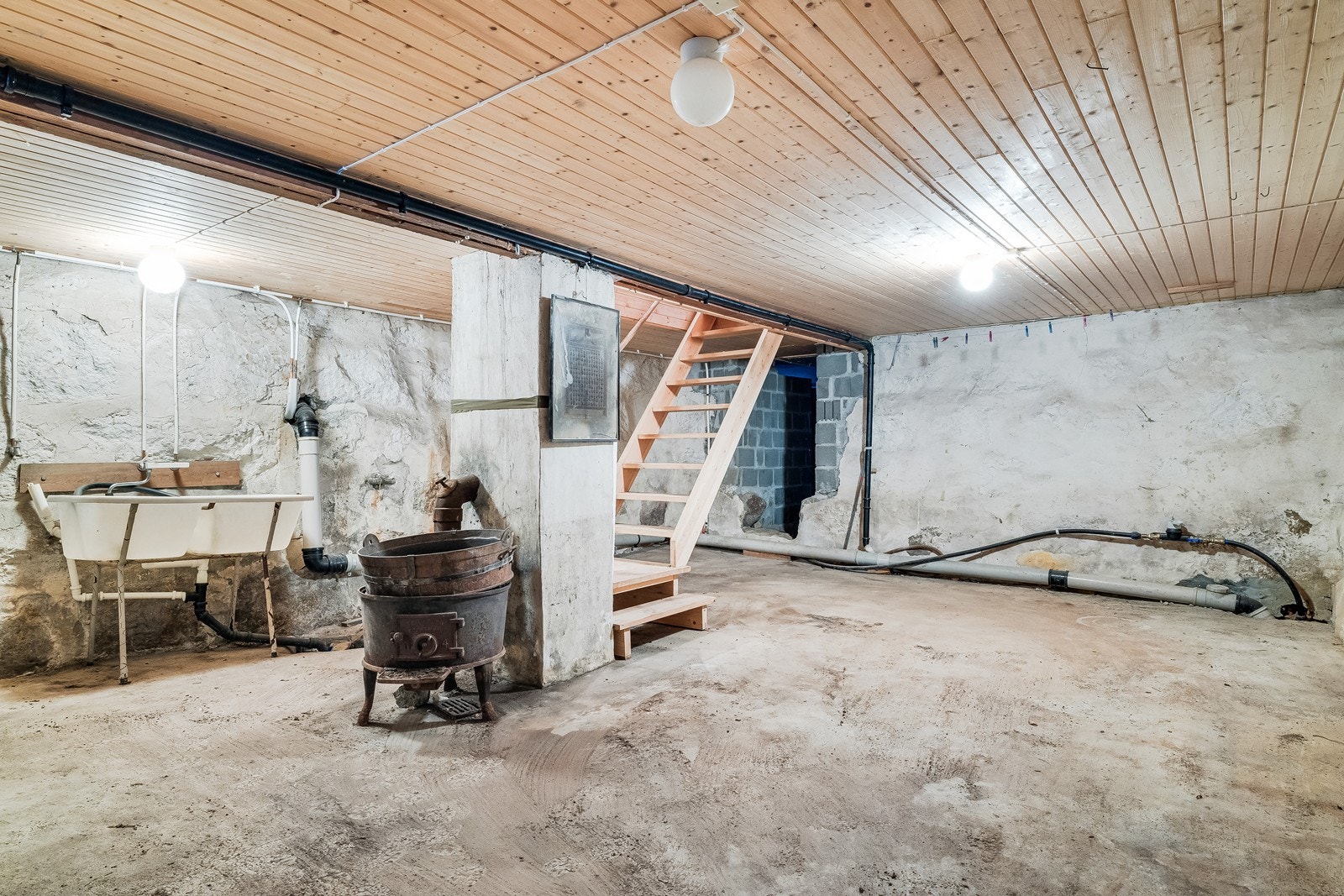 Grovkjeller Galleribilde