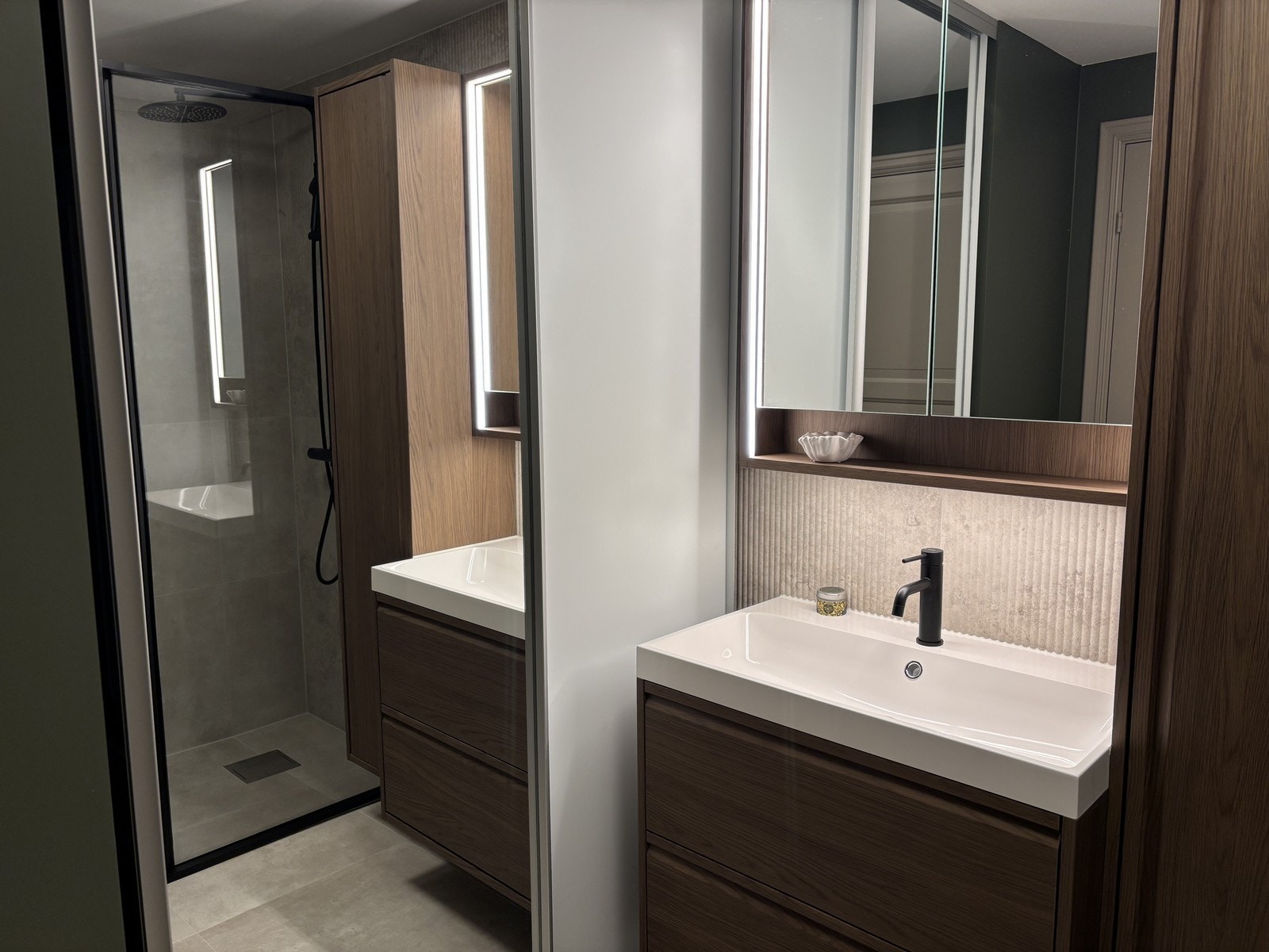 Baderom. Galleribilde