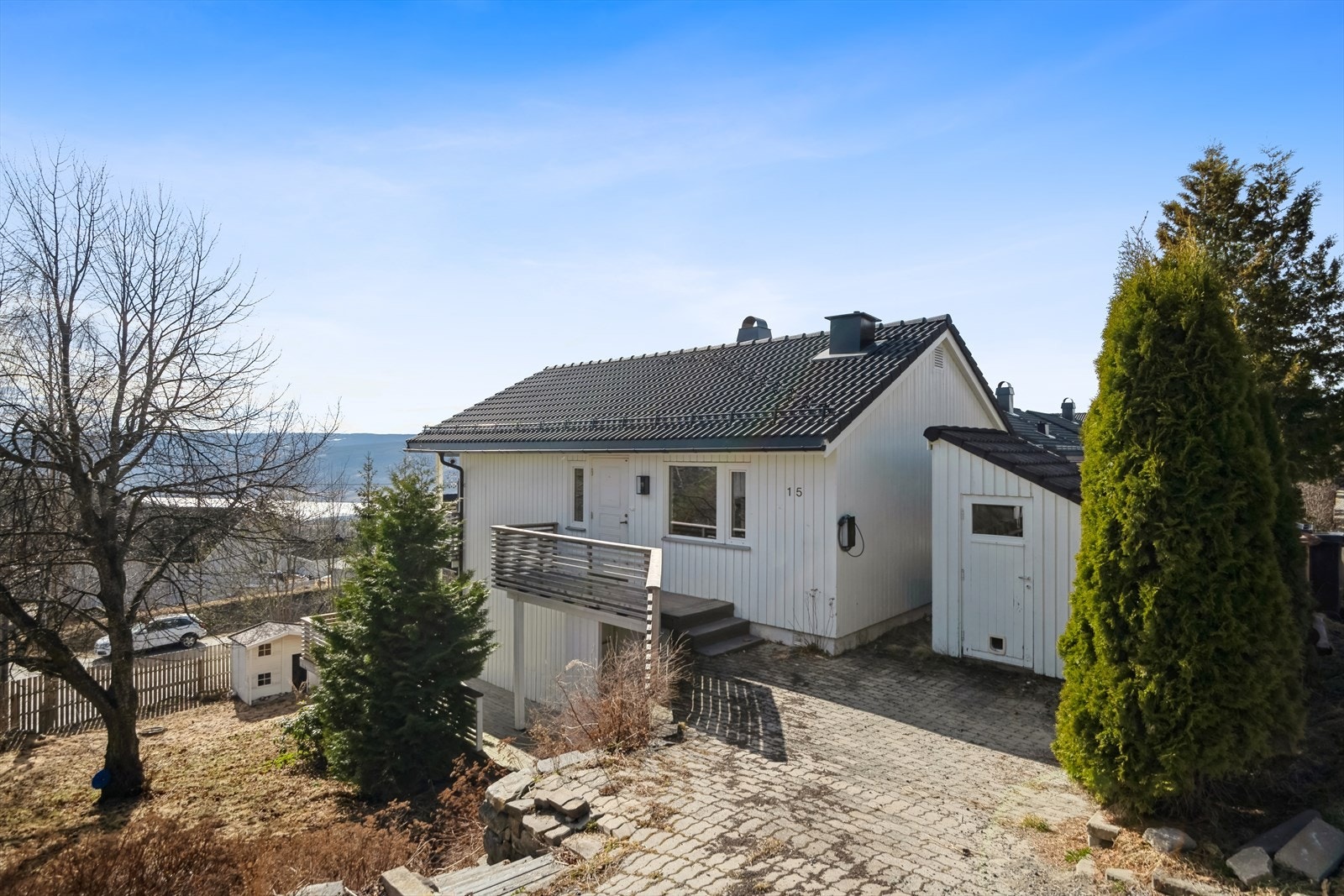 Steinbelagt gårdsplass Galleribilde