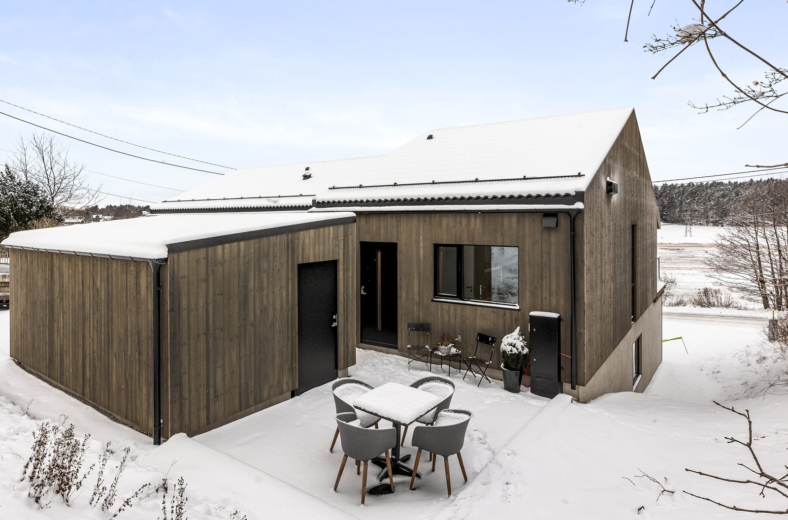 Felles bodrekke som gir gode oppbevaringsmuligheter. Galleribilde