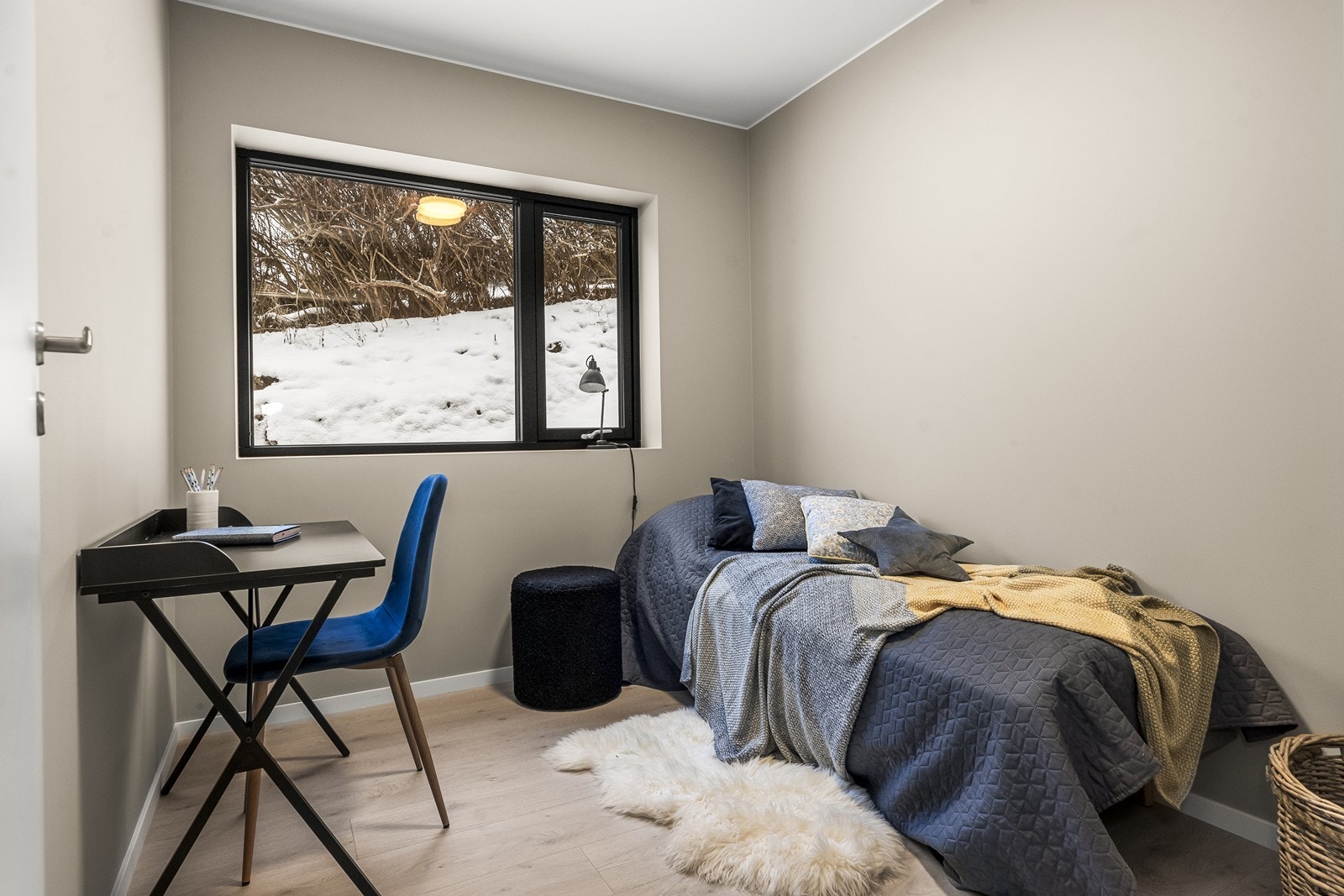 Det tredje soverommet har også en god størrelse og flere bruksmuligheter. Galleribilde