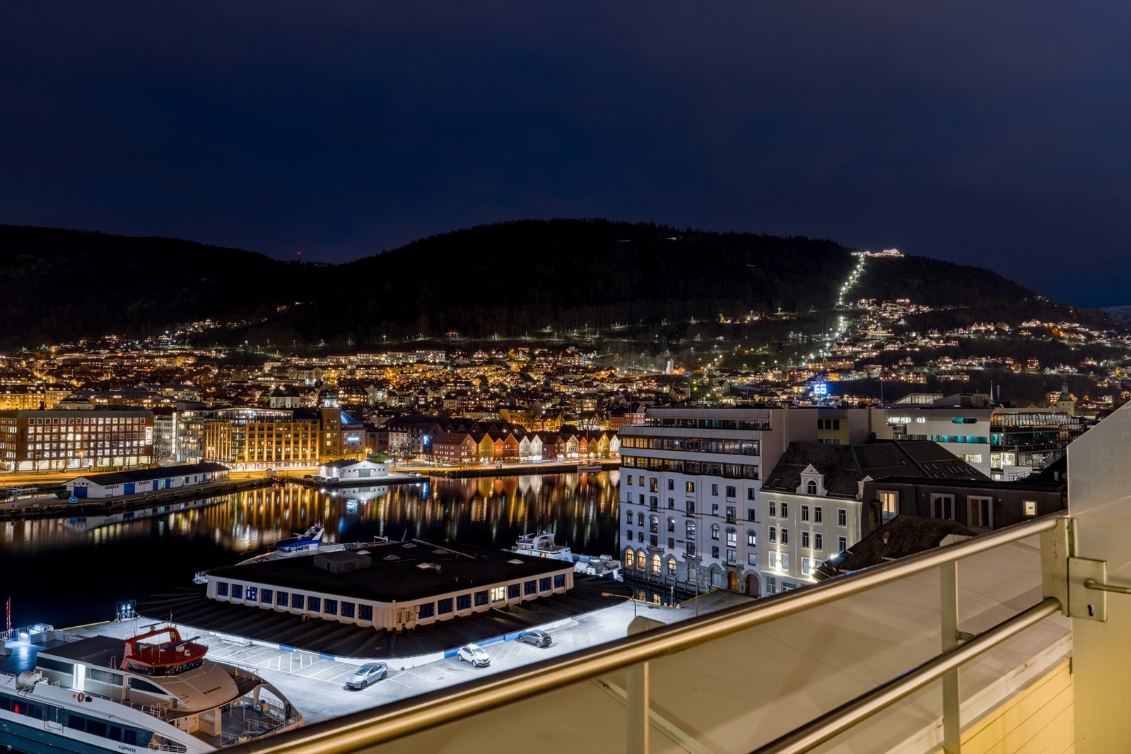 Det er ikke ofte slike leiligheter kommer på markedet! Galleribilde