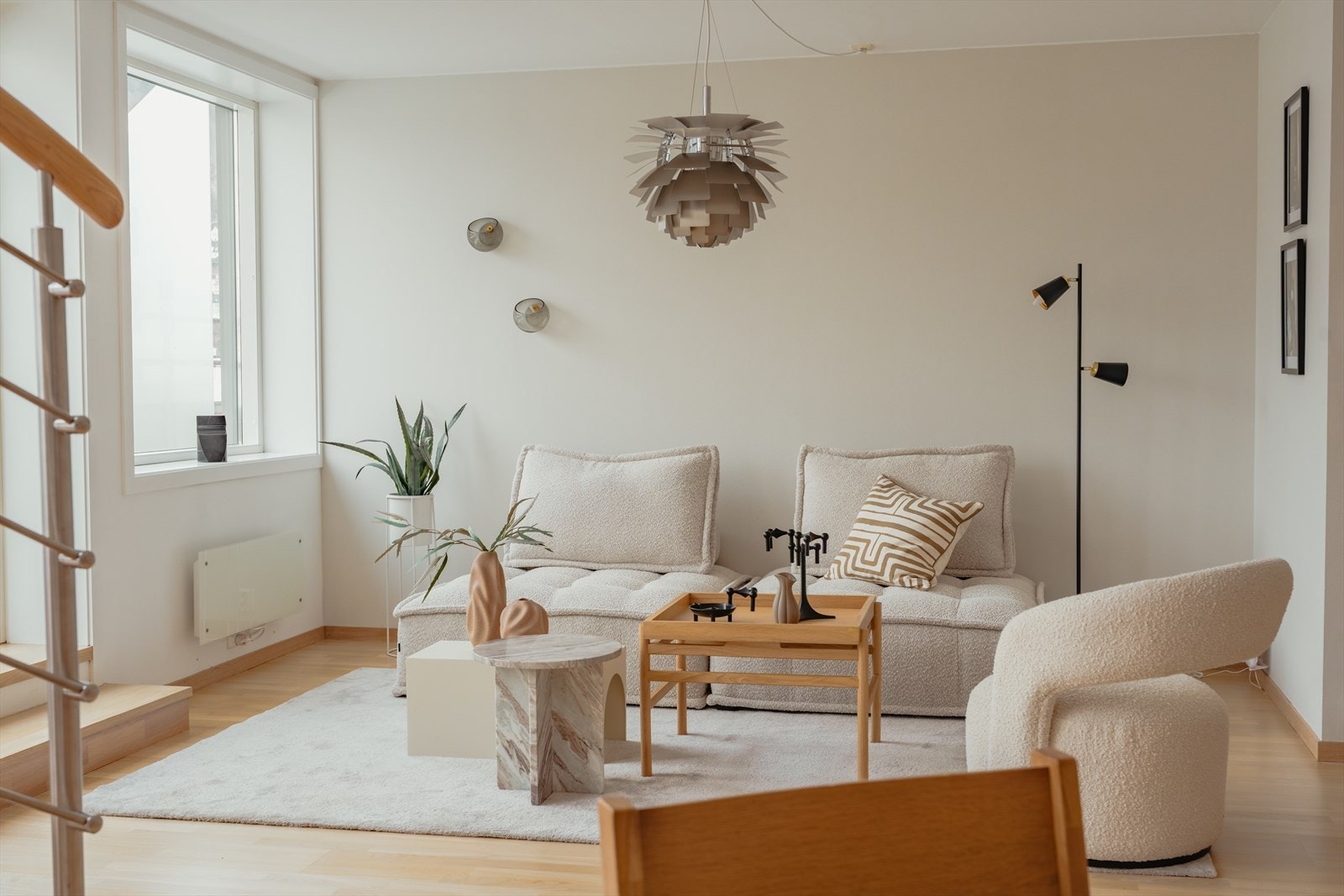 TV og internett er inkludert i felleskostnader Galleribilde