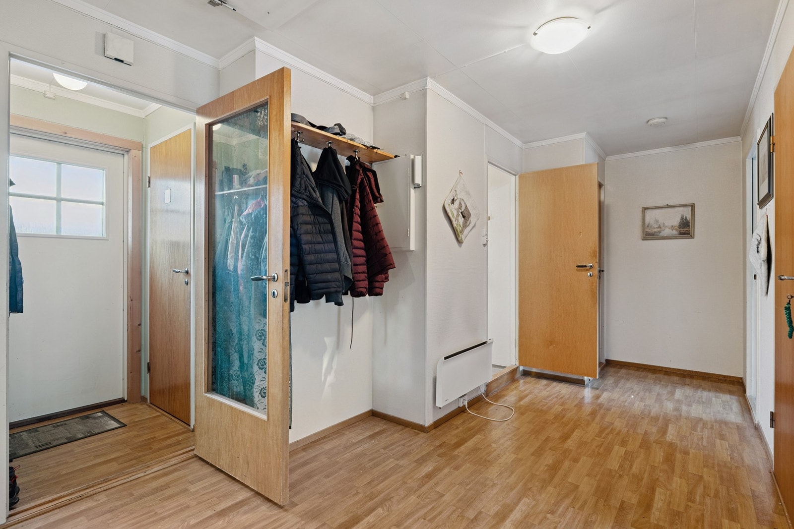 Romslig gang Galleribilde