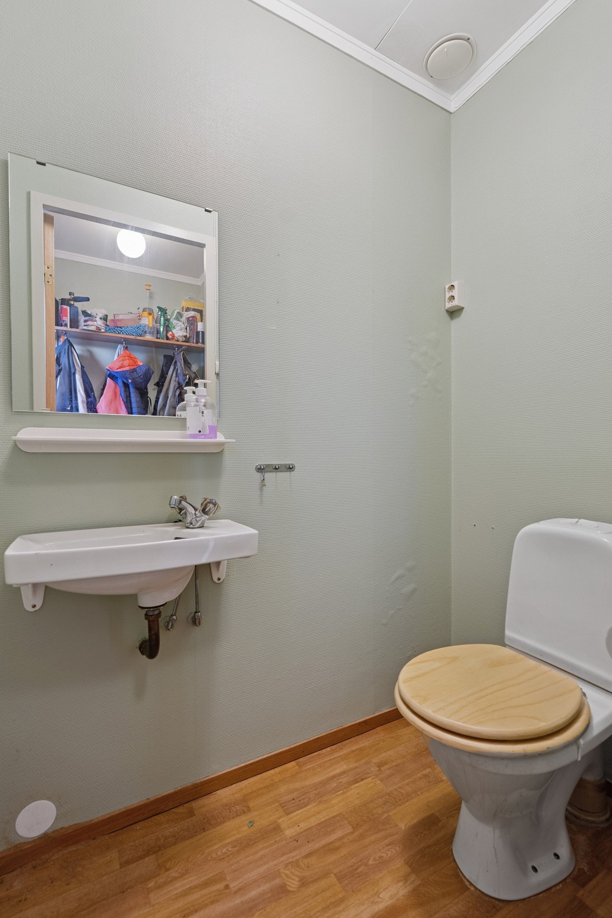 Toalettrom Galleribilde