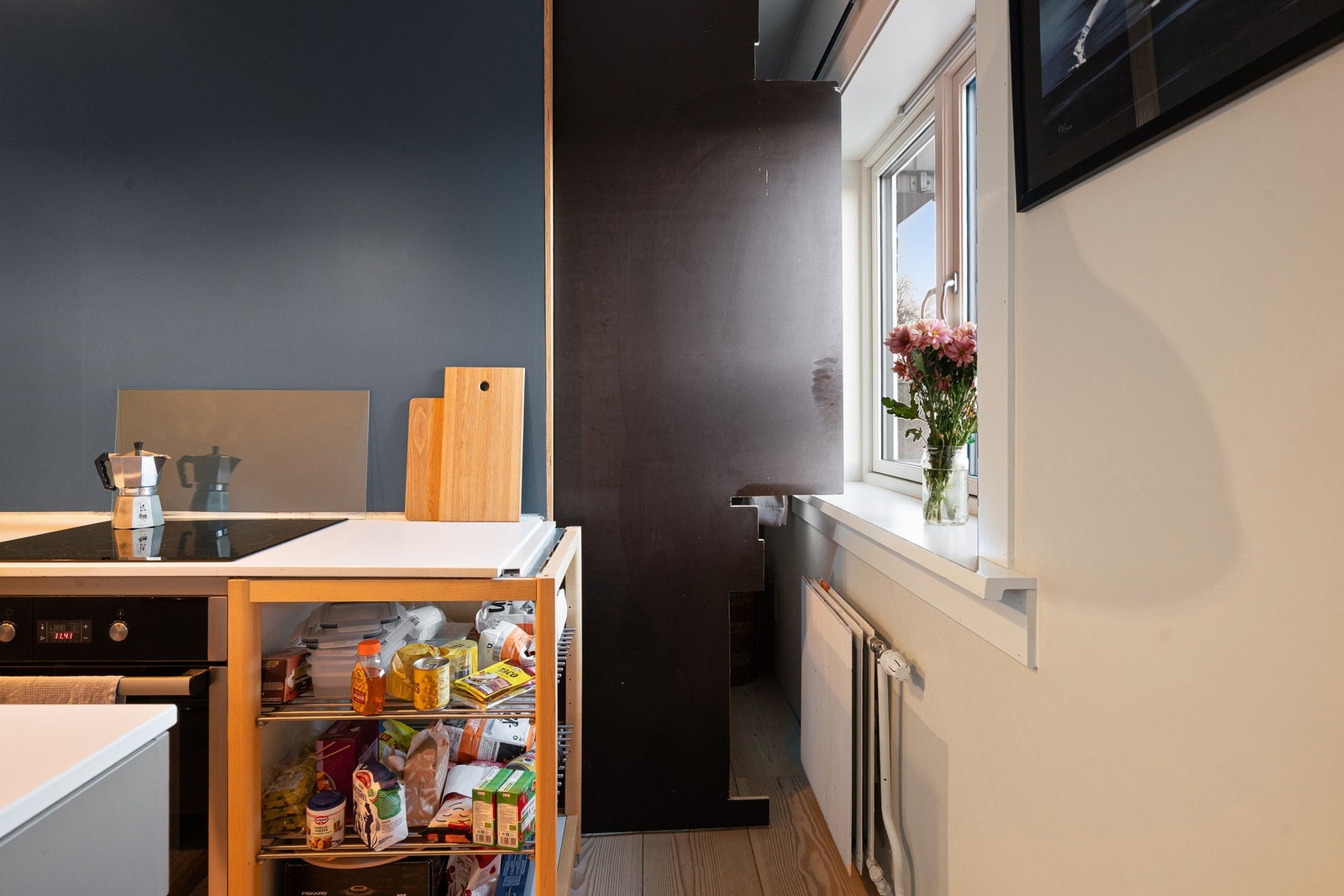 Med skyvedøren trukket for Galleribilde