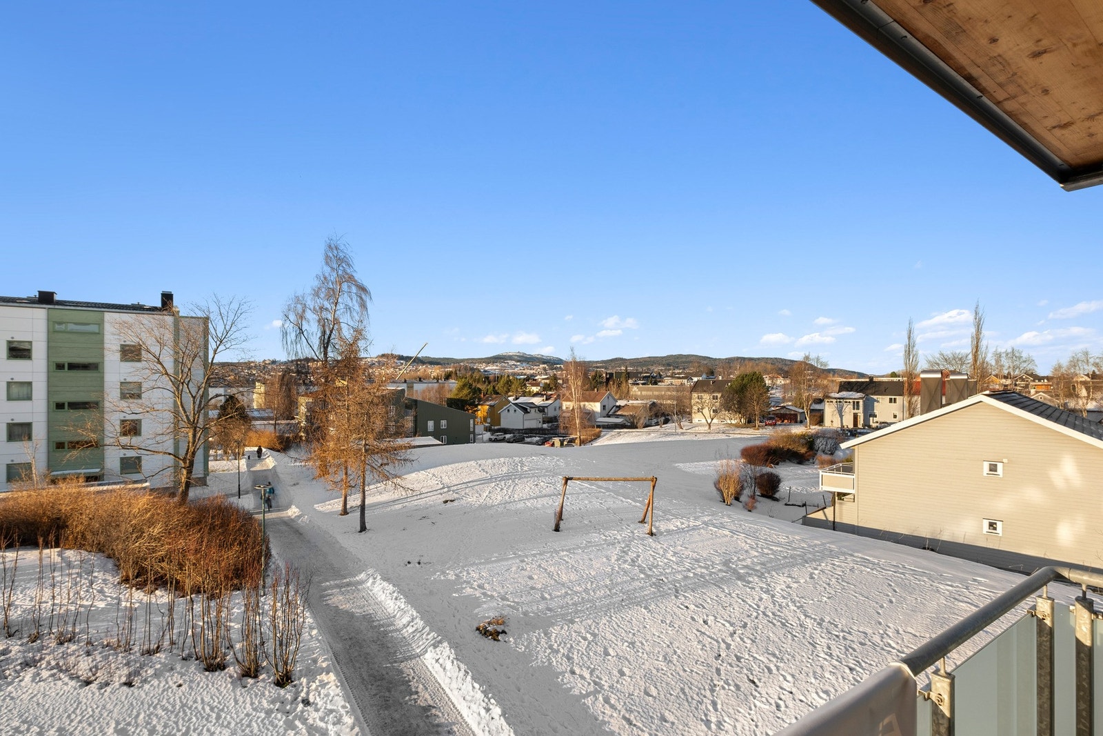 Velkommen til Tors veg 9 D, presentert av Johannes Tømmerås! Galleribilde