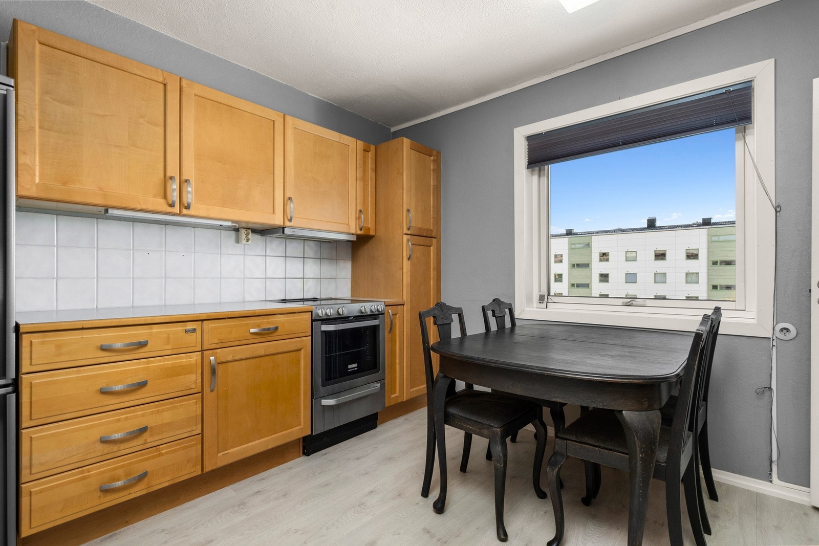 Her er det god plass til egen spisesone Galleribilde