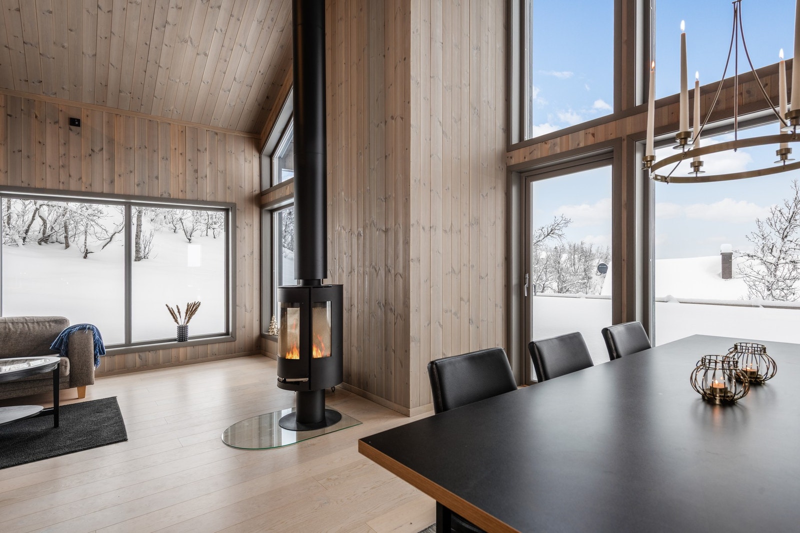 Senk skuldrene - høyt over hverdagen Galleribilde