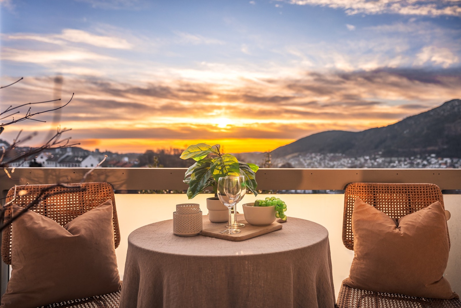 - Her får du gode solforhold og flott utsikt - Galleribilde