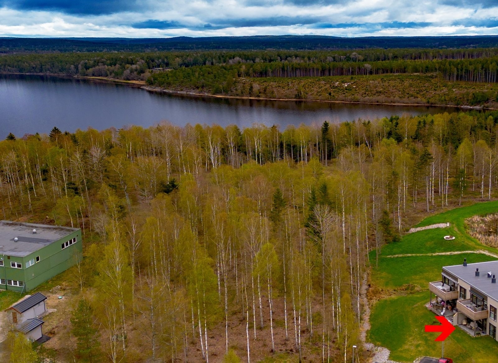 Helge Børsand i Holmskau & Partners gleder seg til å vise deg Bodalsholtet 16 Galleribilde