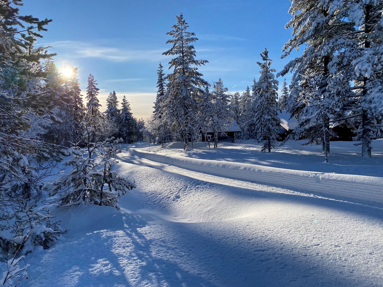 Vinteridyll - selgers eget bilde Galleribilde