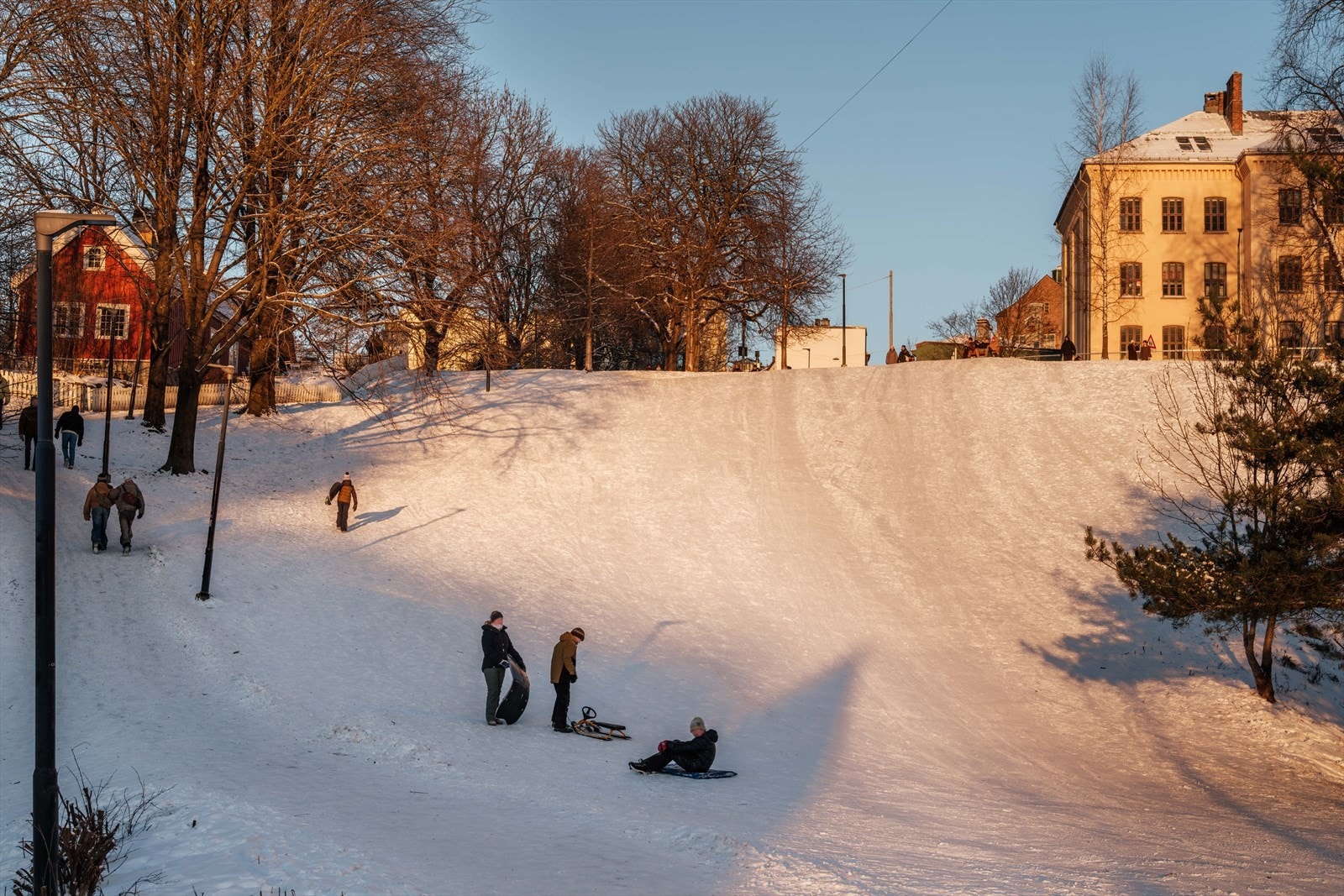 De populære parkene er et naturlig samlingspunkt for beboerne i området. Galleribilde
