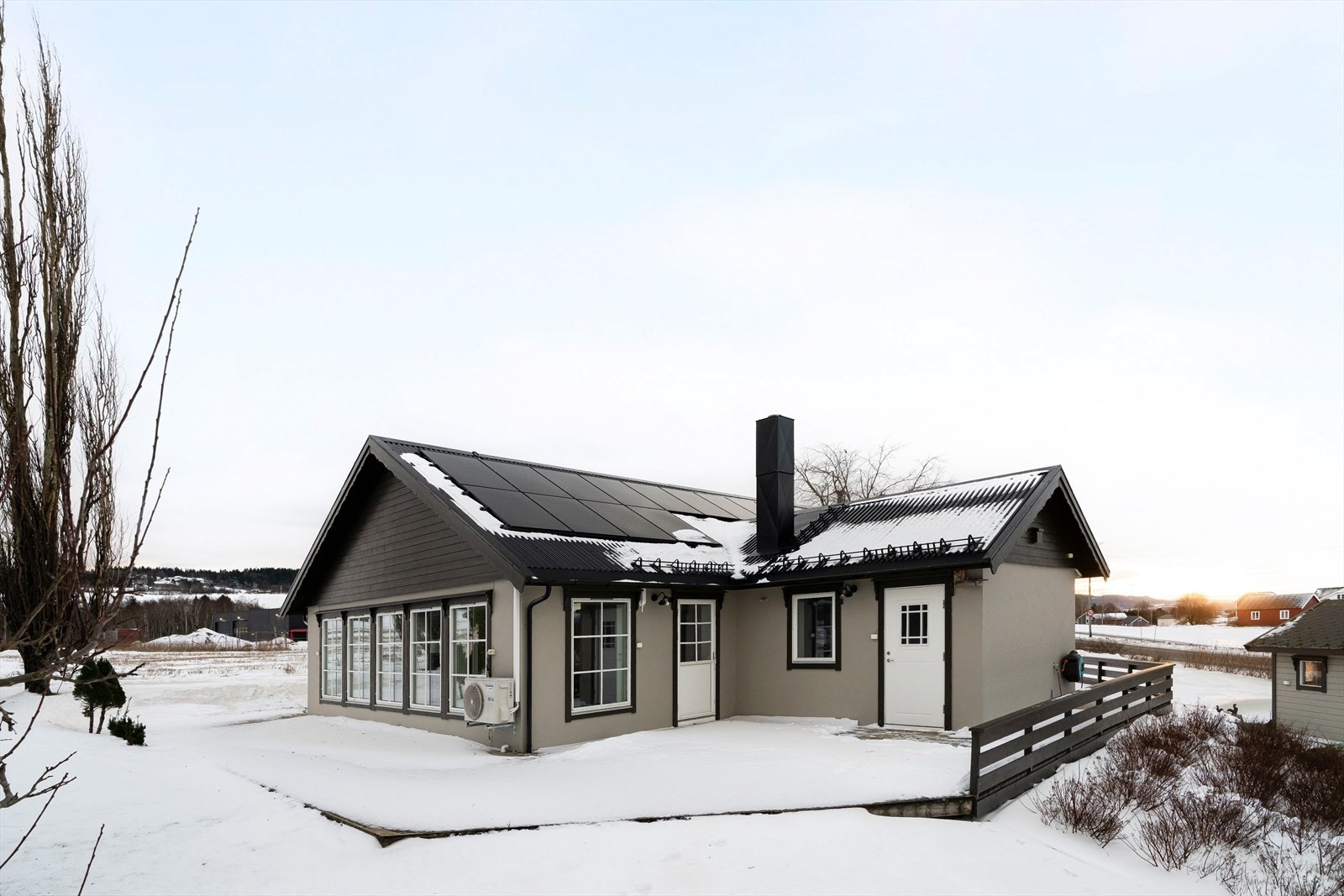 Velkommen til Storaunveien 4! Foto: Vidar Alvik v/ Grattis foto. Galleribilde