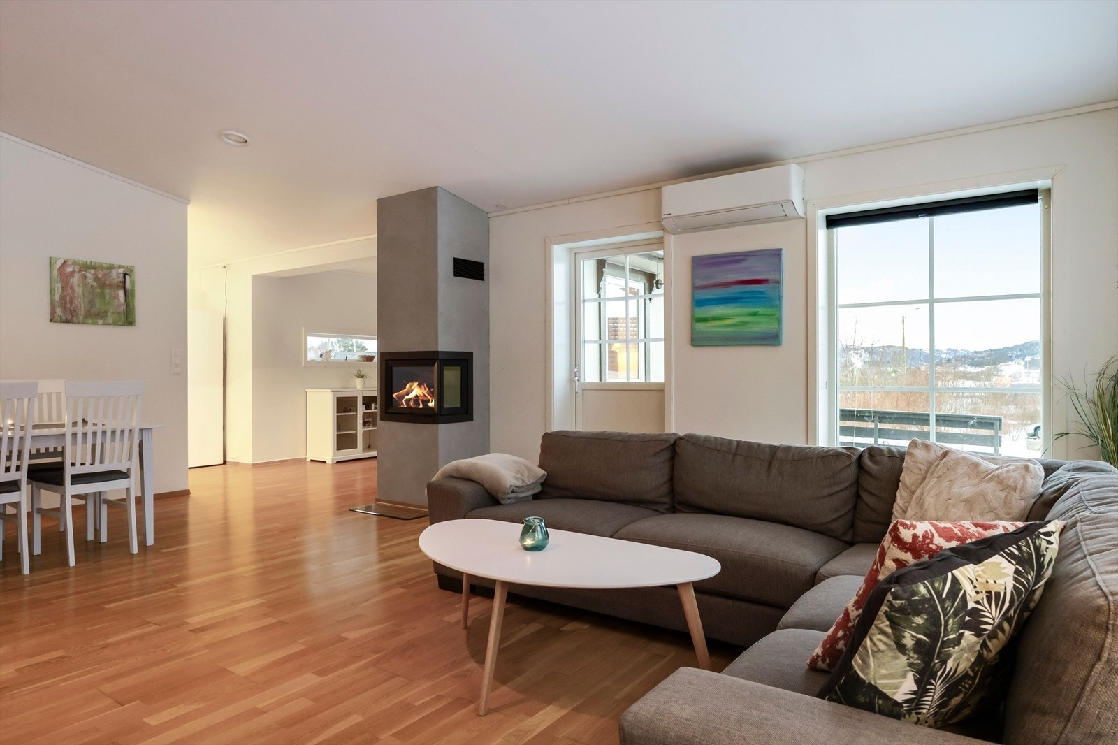 Legg merke til den lekre ovnen. Galleribilde