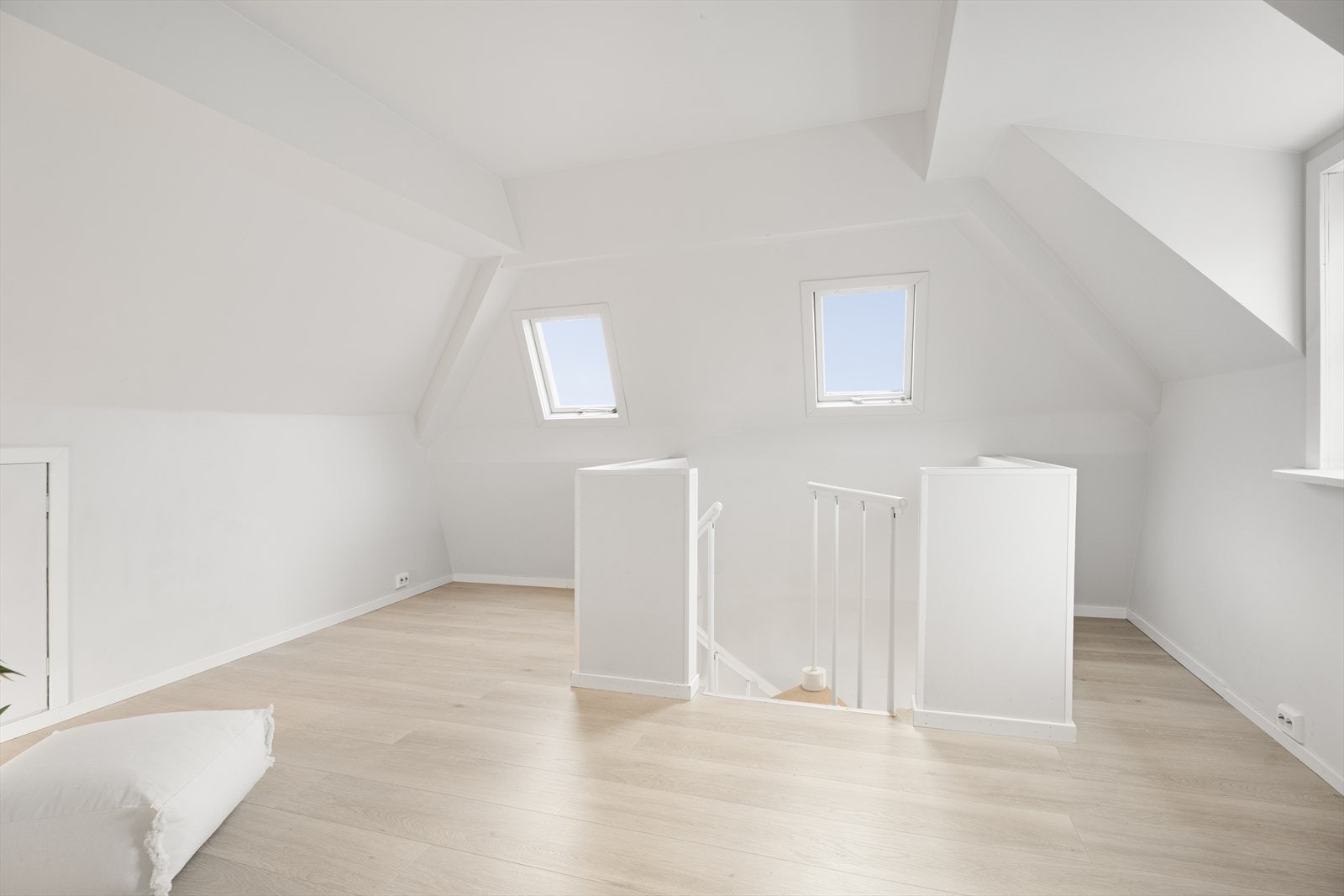 Meget romslig loft tilhørende boenhet 2. Galleribilde