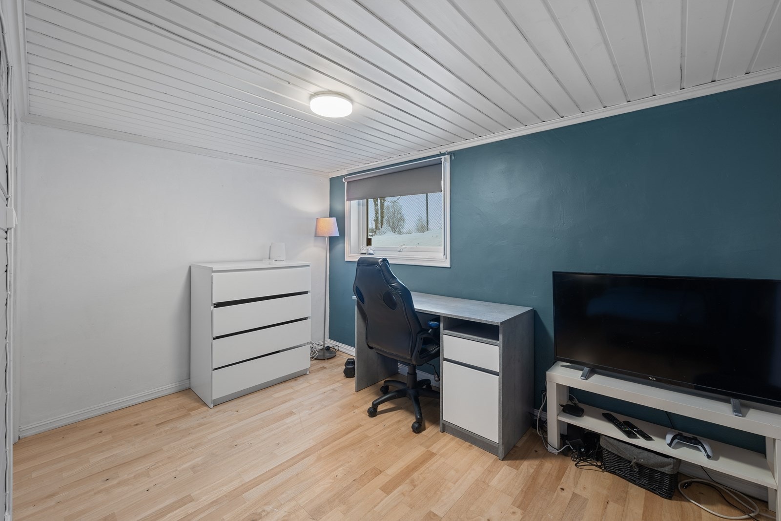 Soverommet har nyere malte flater Galleribilde