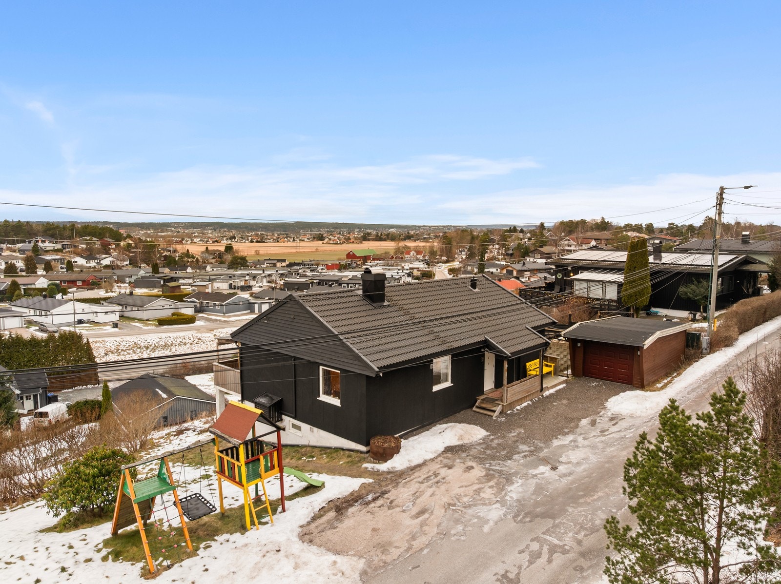 Velkommen til Skrenten 7 - Presenter av Lene Bjerkeli v/ DNB Eiendom! Galleribilde