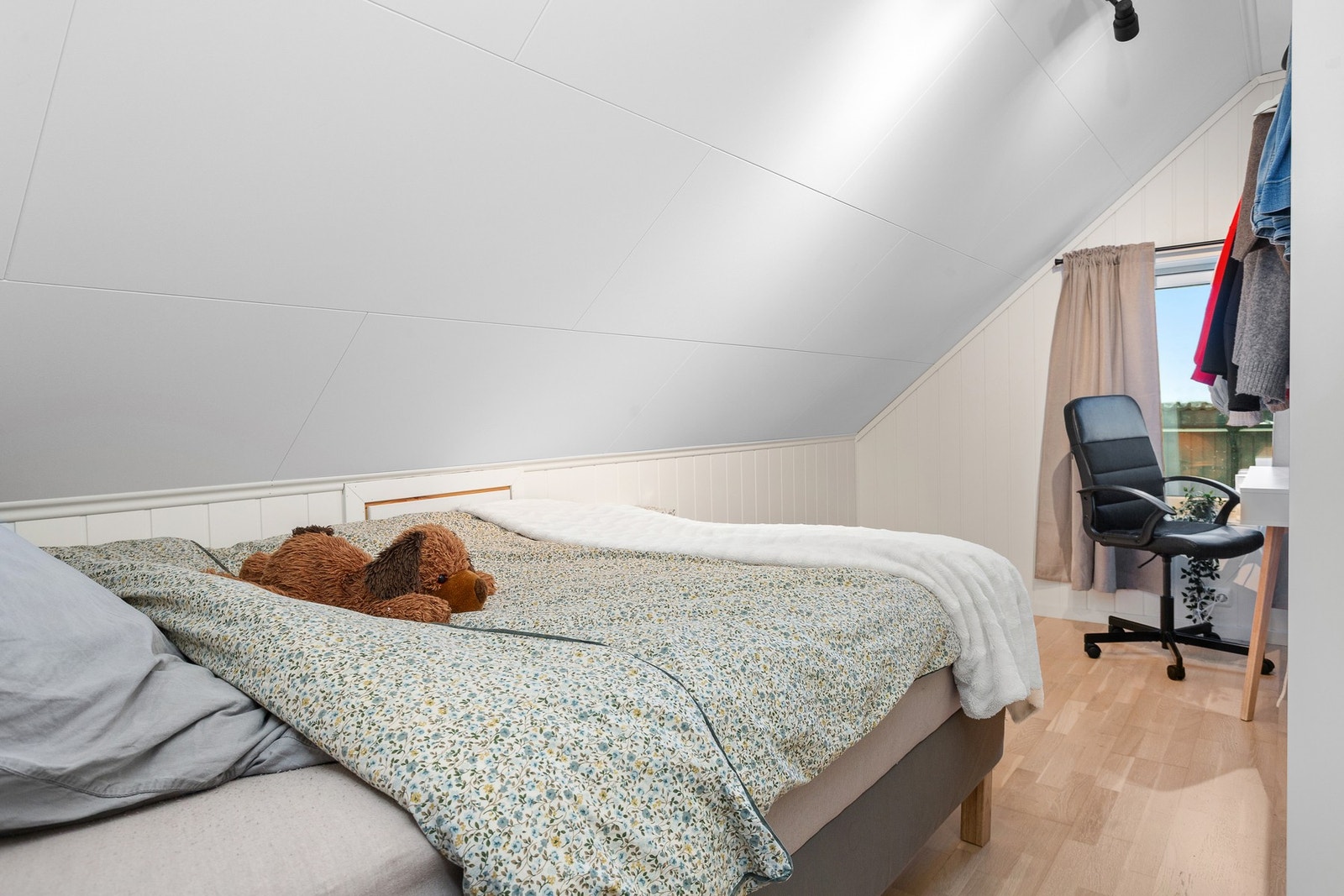 Soverom på 7,4m². Galleribilde