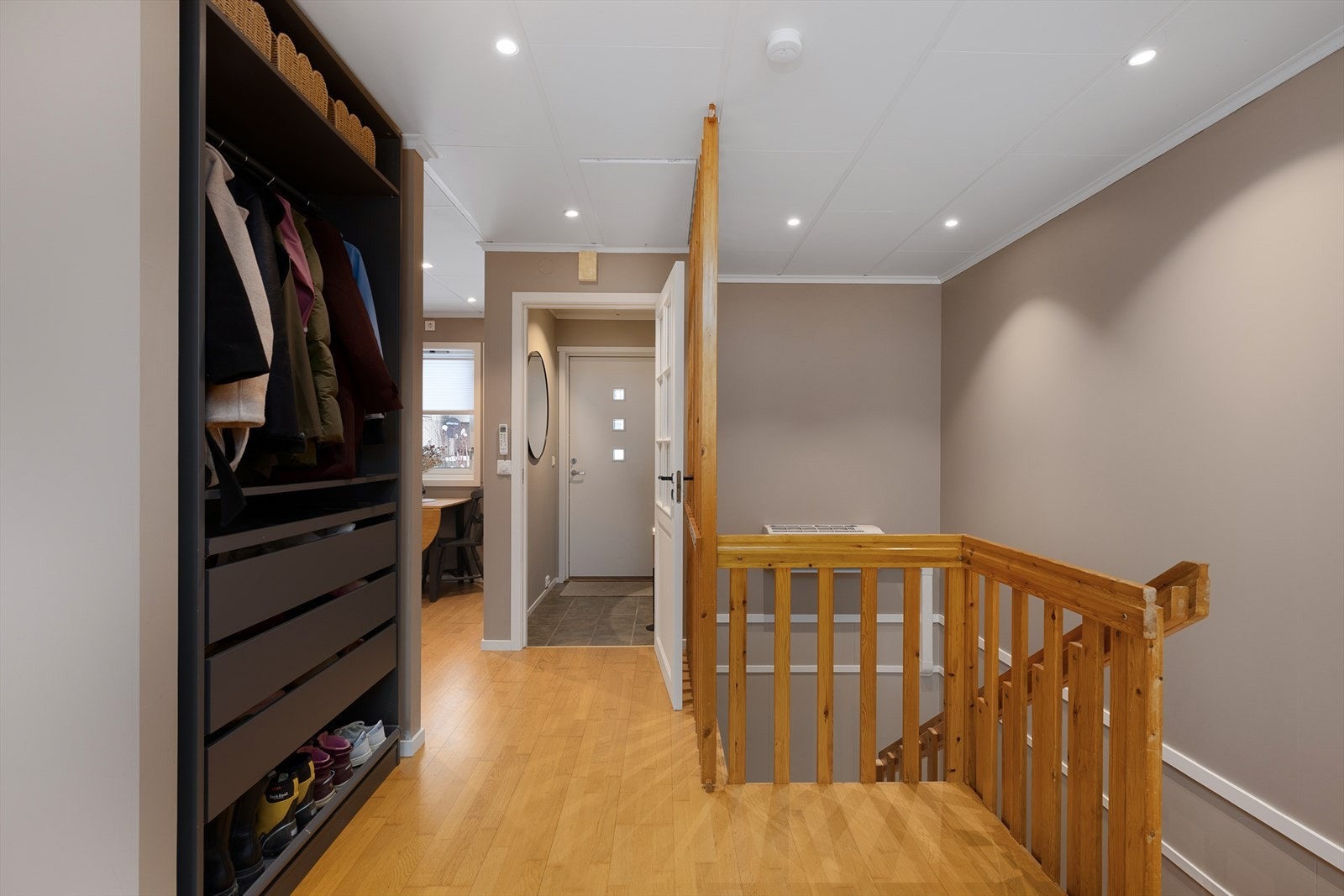 Ny hovedinngangsdør i 2018. Galleribilde