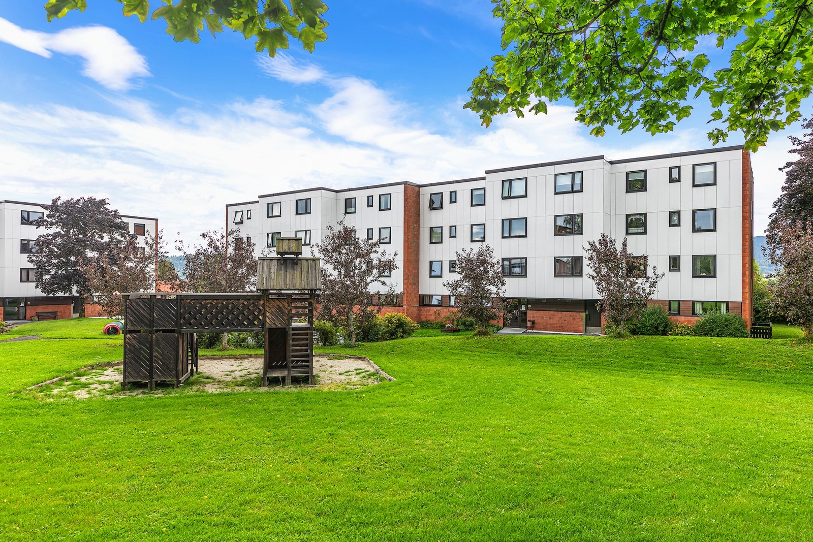 (Bilde tatt på sommerstid) Galleribilde