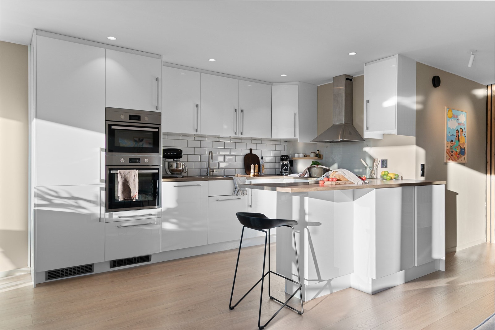 - God oppbevaringsplass i skuffer og skap - Galleribilde