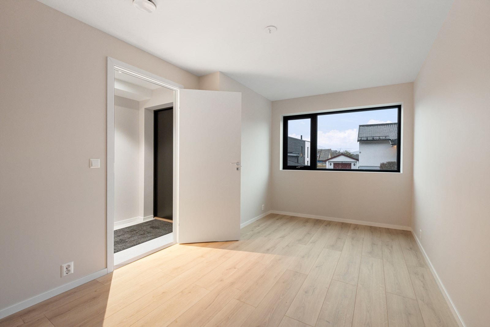 Soverom/stue Galleribilde