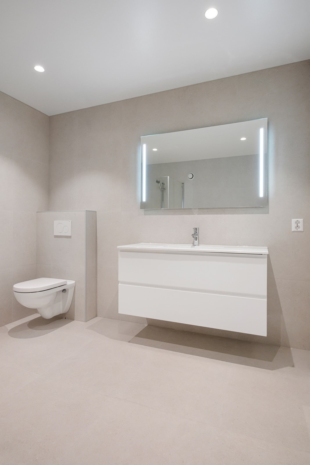 Bad vest Galleribilde