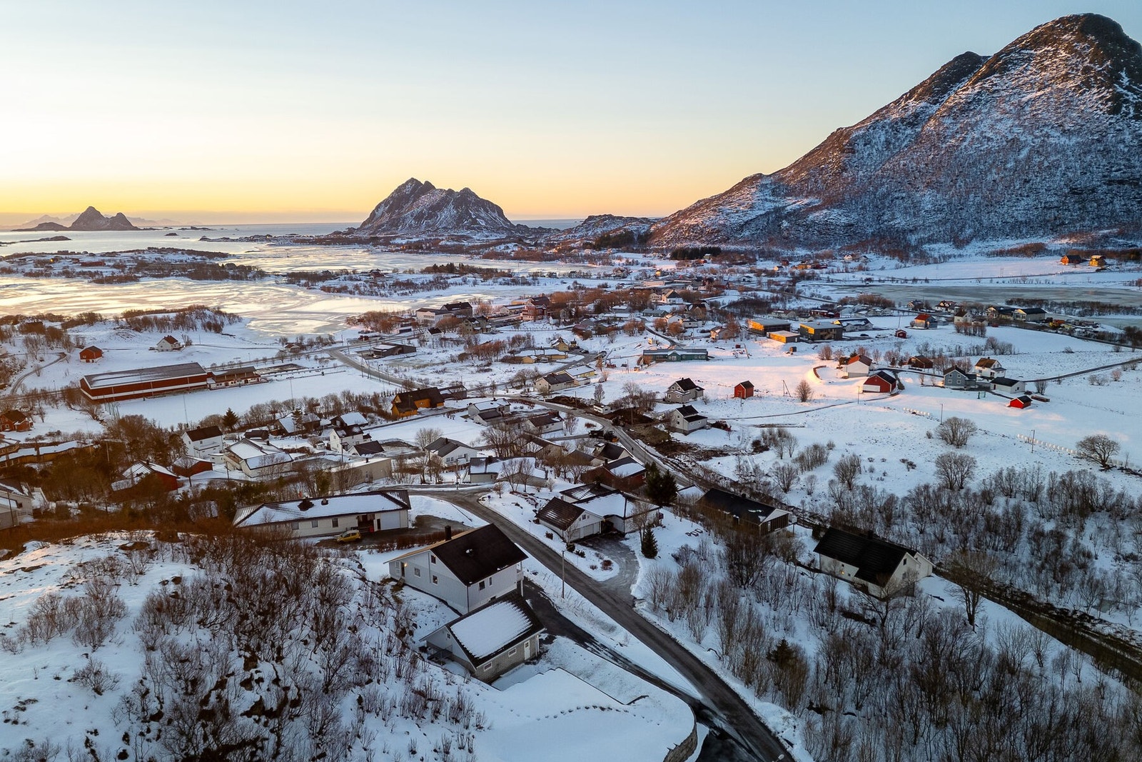 Nærområdet byr også på flotte turområder og rekreasjonsmuligheter for både store og små. Galleribilde