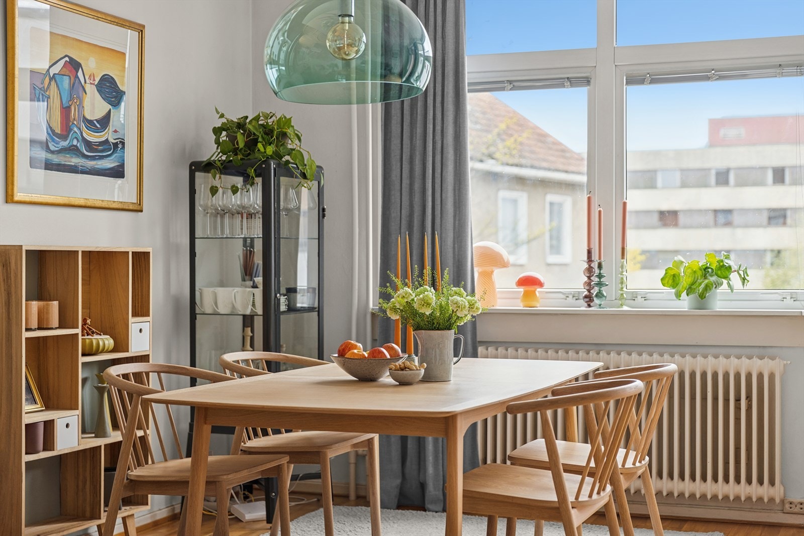 DNB Eiendom v/ Lene Bjerkeli presenterer en lys og praktisk 2-roms beliggende "midt" i sentrum Galleribilde