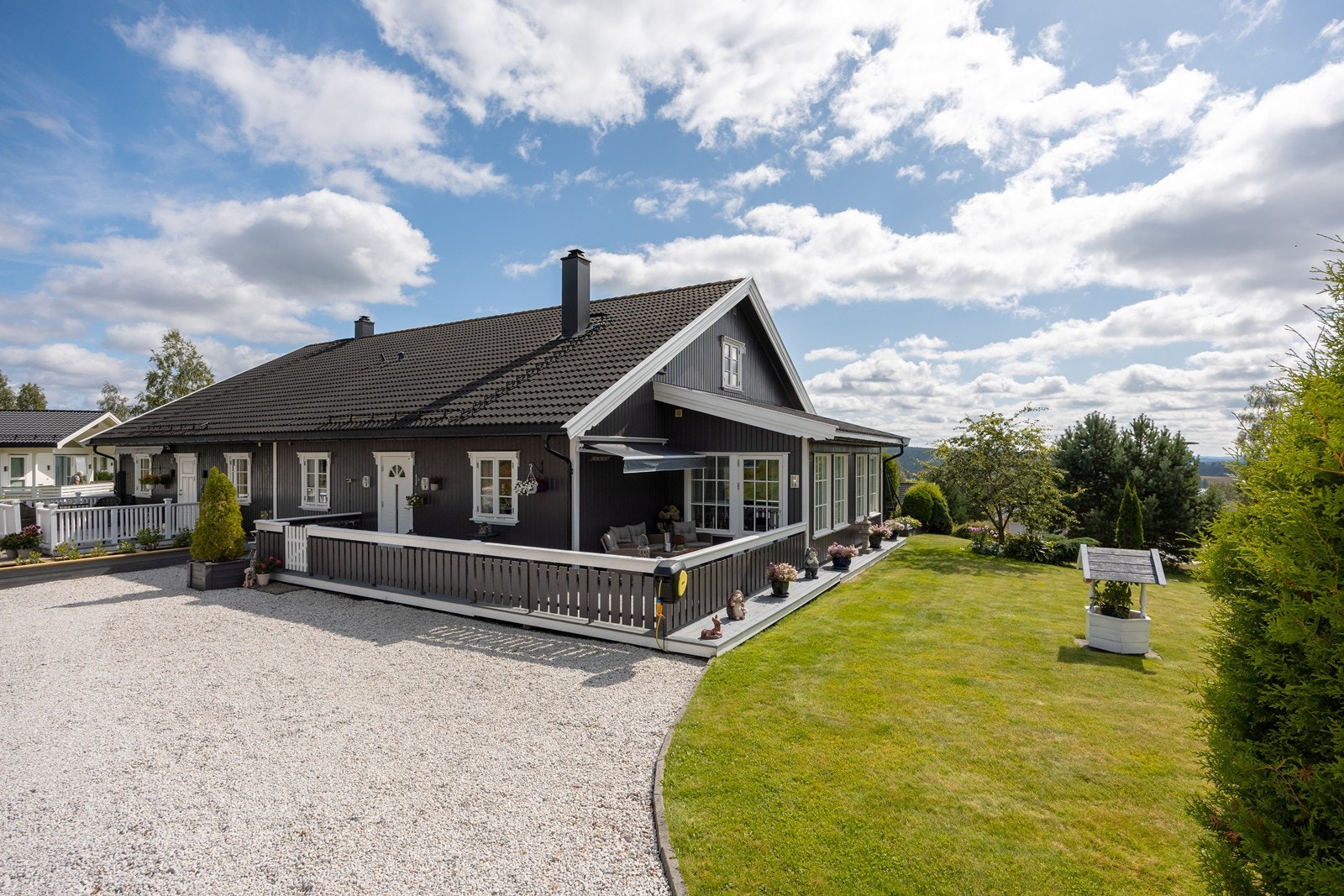 Eiendommen fremstår som meget ryddig og velstelt - inne som ute. Galleribilde