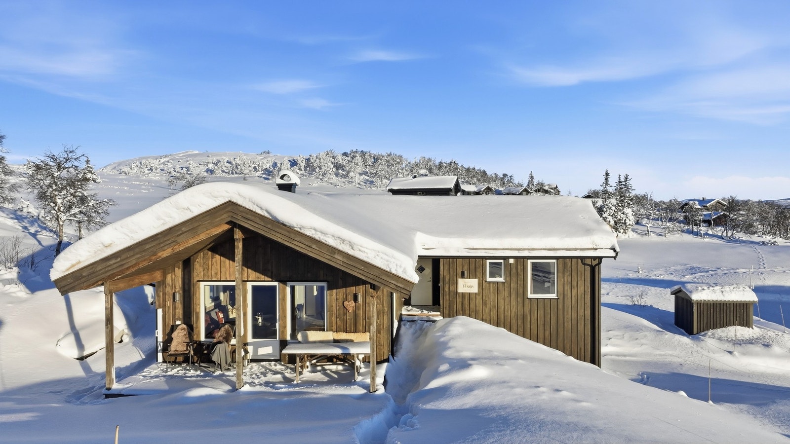 PrivatMegleren har nå gleden av å presentere Livollranten 12 - En nyere, moderne fritidseiendom med attraktiv beliggenhet på Livoll/Flotebu Galleribilde