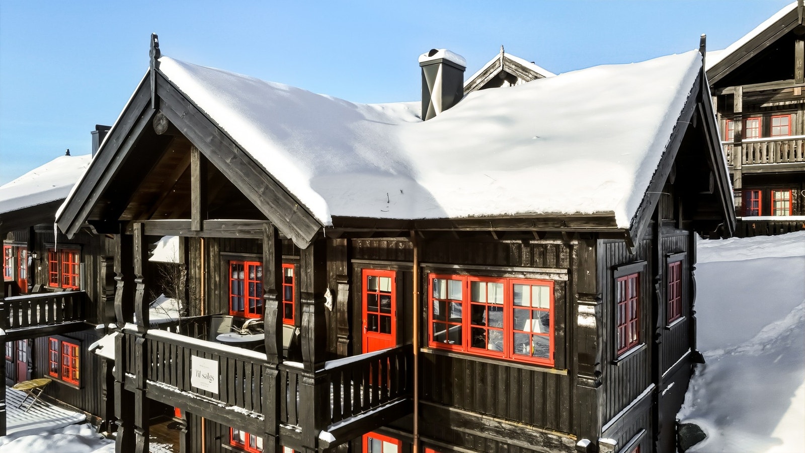 Ski inn/ut til Rauland Skisenter som kan by på hele 25 nedfarter og 11 heiser Galleribilde