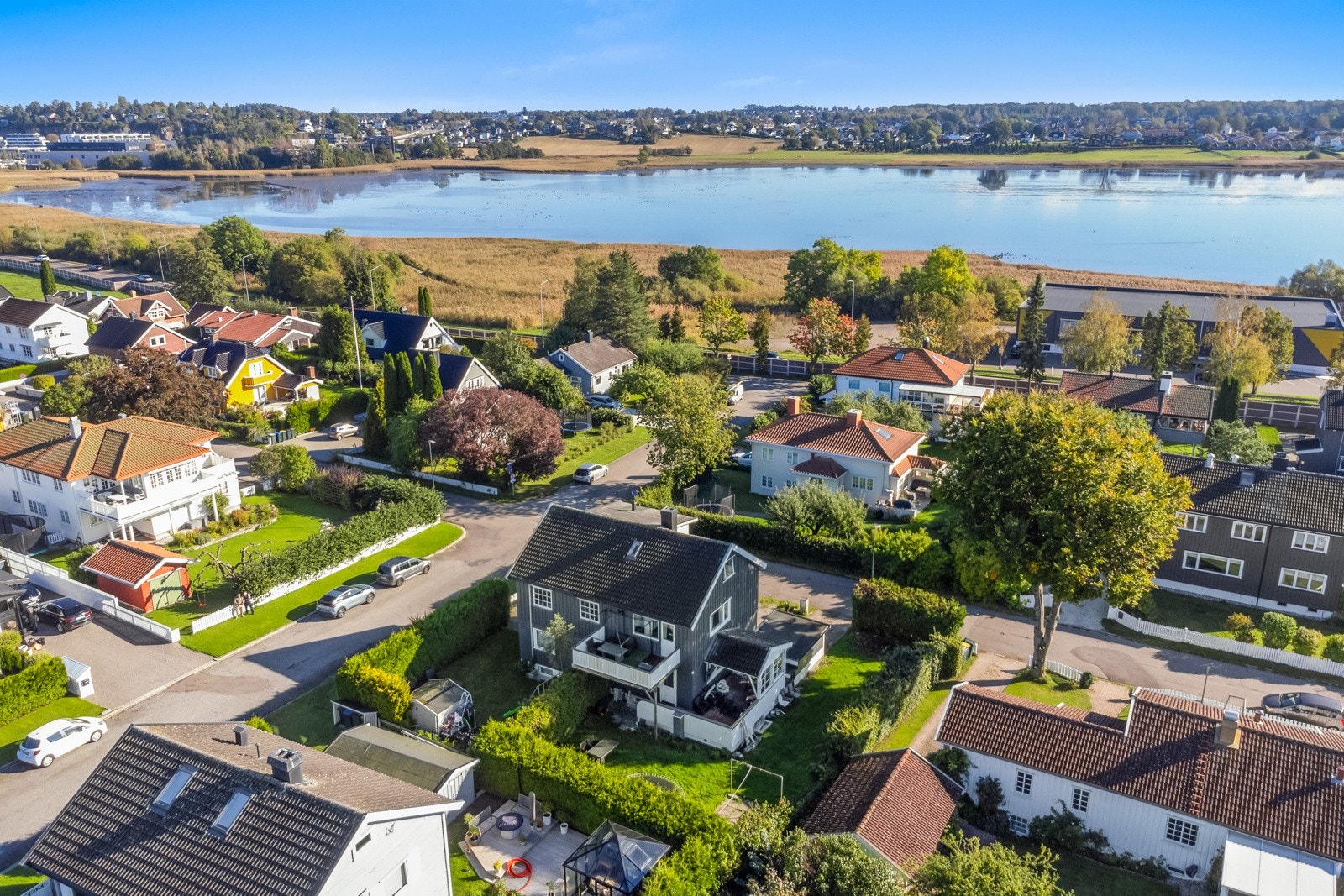 Sentral beliggenhet på Træleborg - Gåavstand til sentrum, SiV & alt av servicefunksjoner Galleribilde