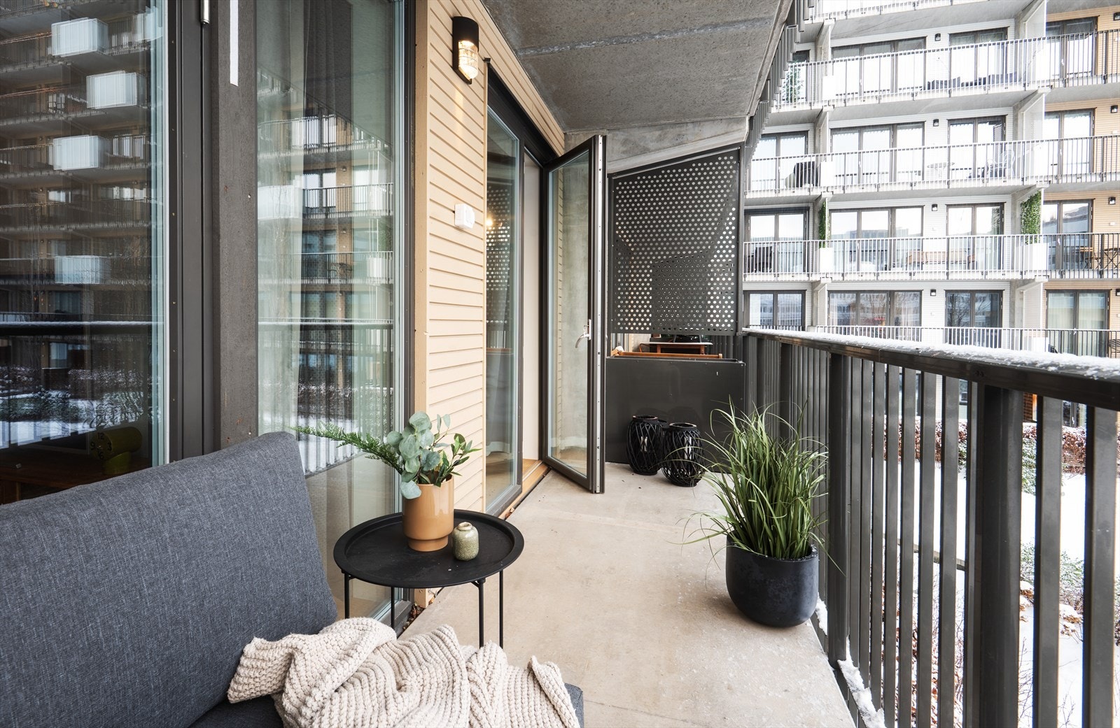 Her er det plass til en hyggelig sittegruppe eller annen ønsket innredning. Galleribilde