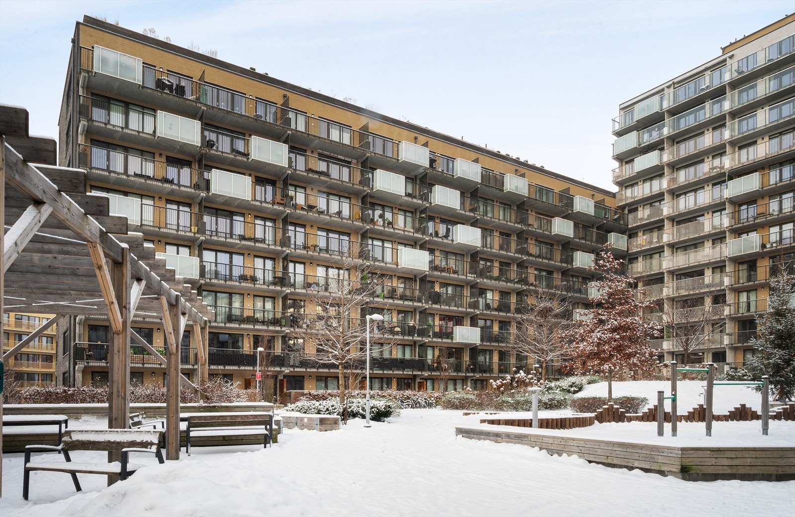 Dette er et levende og sosialt nabolag med tilbud for alle aldre. Galleribilde