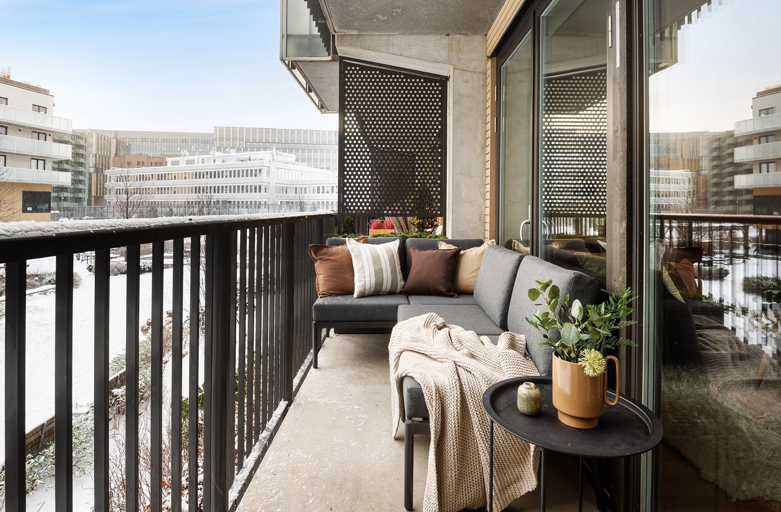 En moderne og pen 2-roms fra 2021 med en hyggelig balkong på 7,4 kvm. Galleribilde