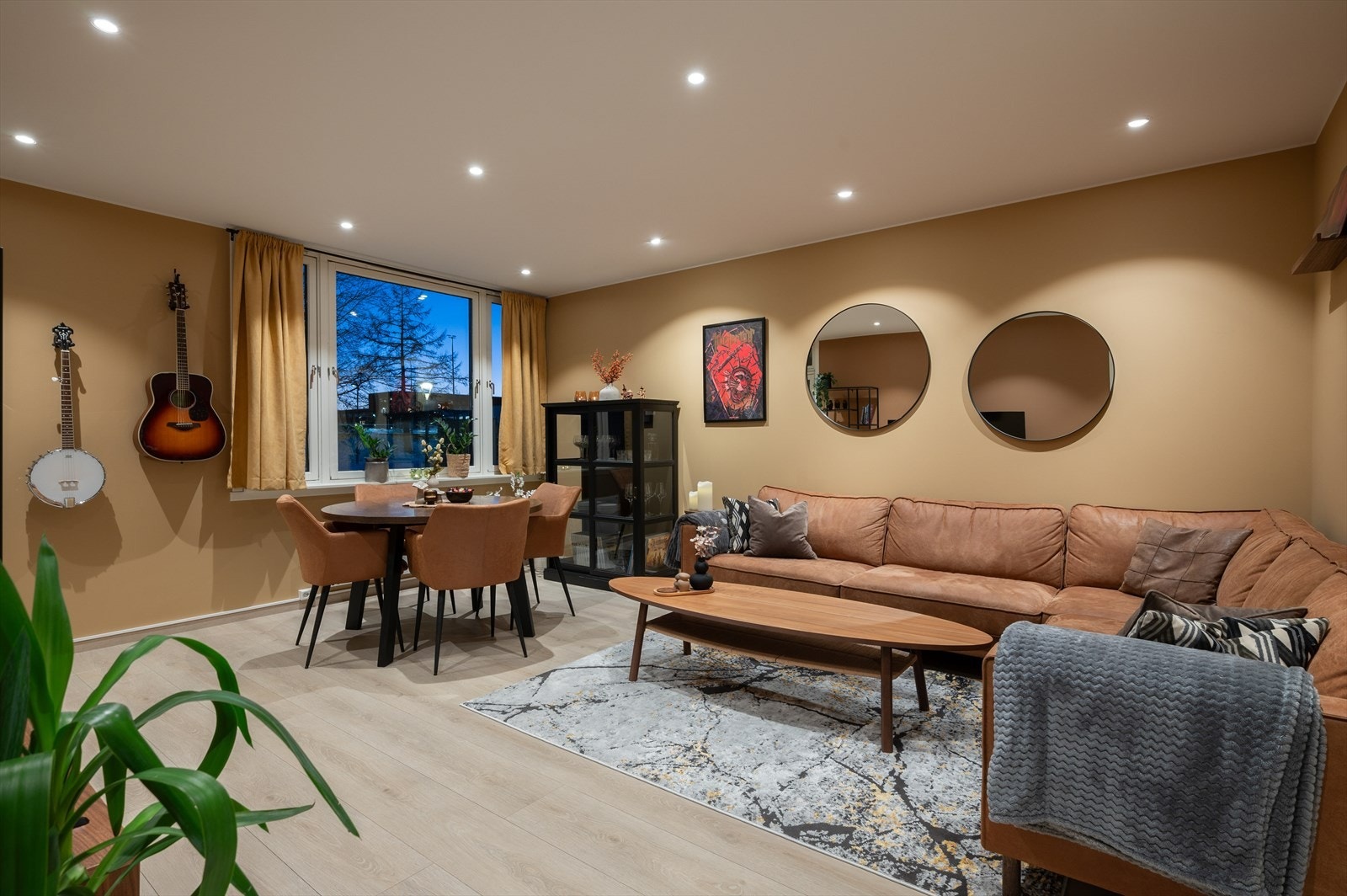 Heimdal Eiendomsmegling v/Ørjan Staven har gleden av å presentere Saupstadringen 21D. Galleribilde